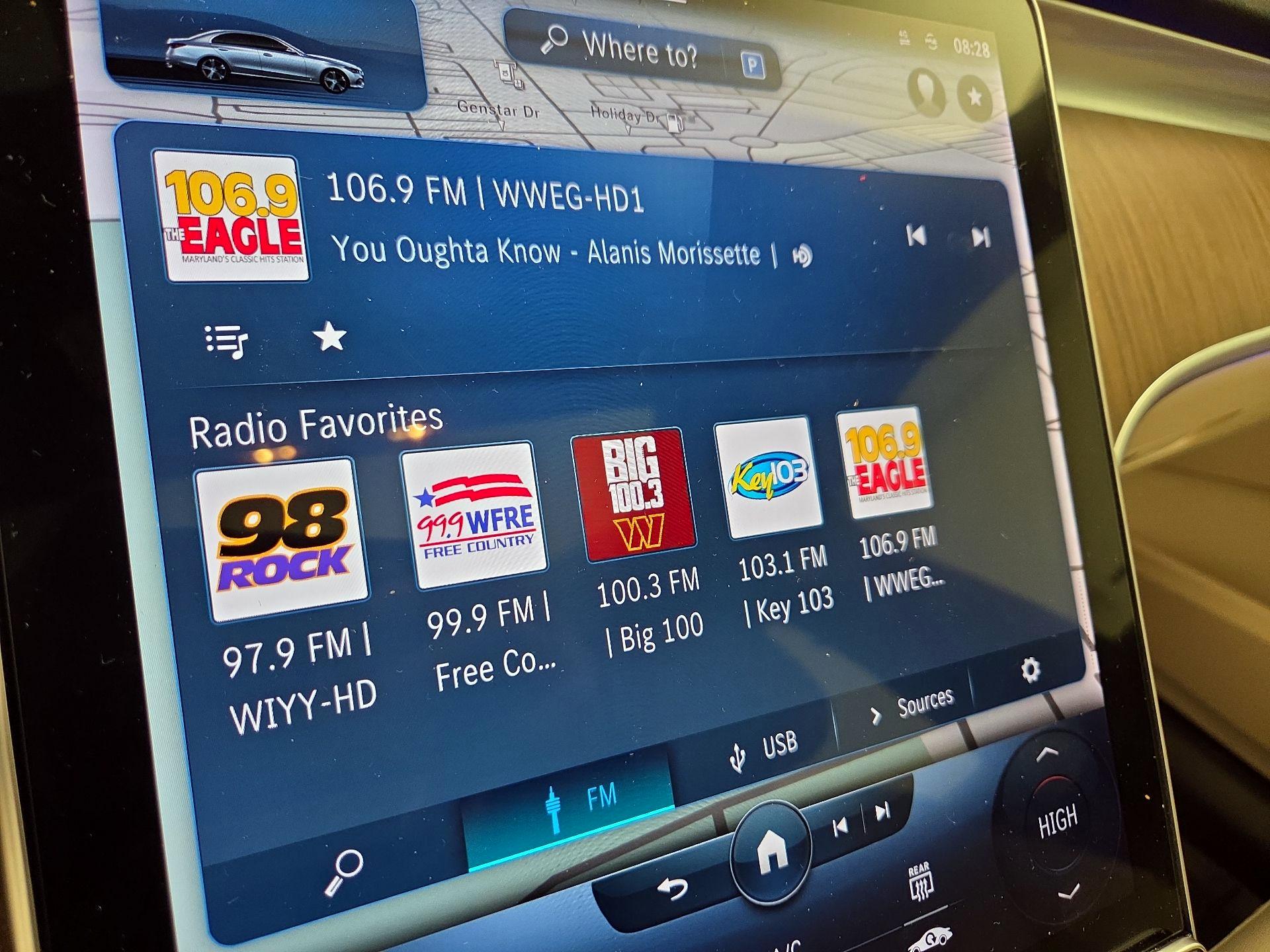 Thumbnail: 2022 Mercedes-Benz C-Class - 16