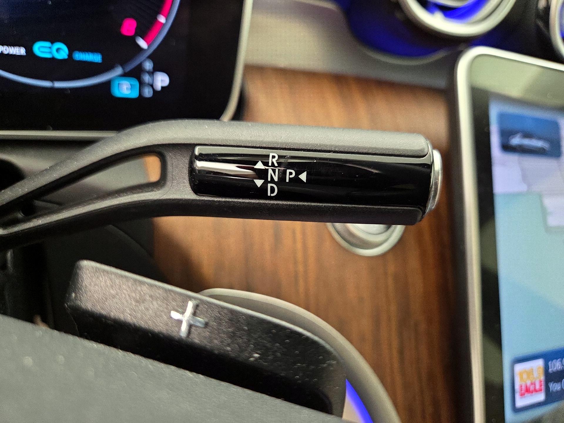 Thumbnail: 2022 Mercedes-Benz C-Class - 18