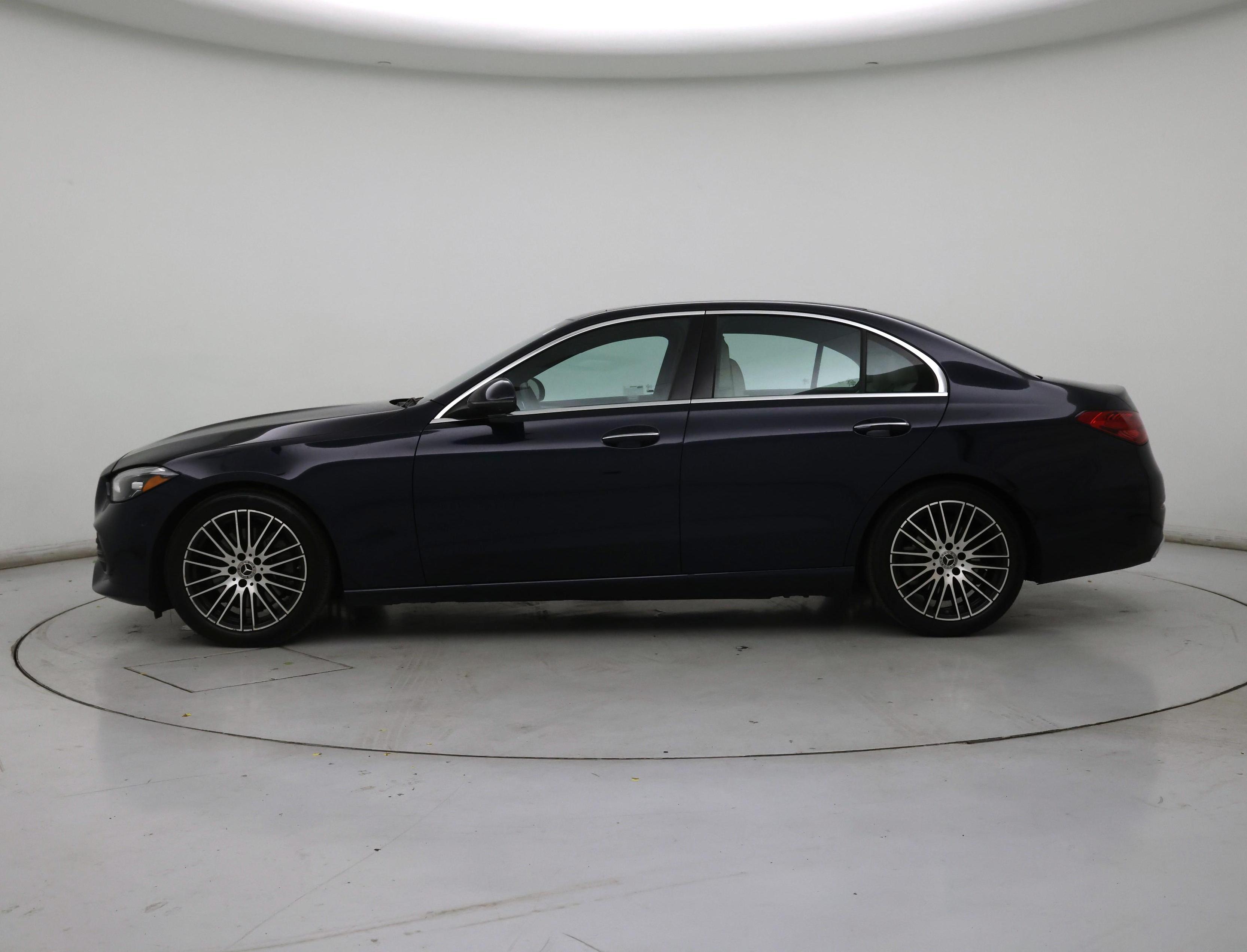 Thumbnail: 2022 Mercedes-Benz C-Class - 3