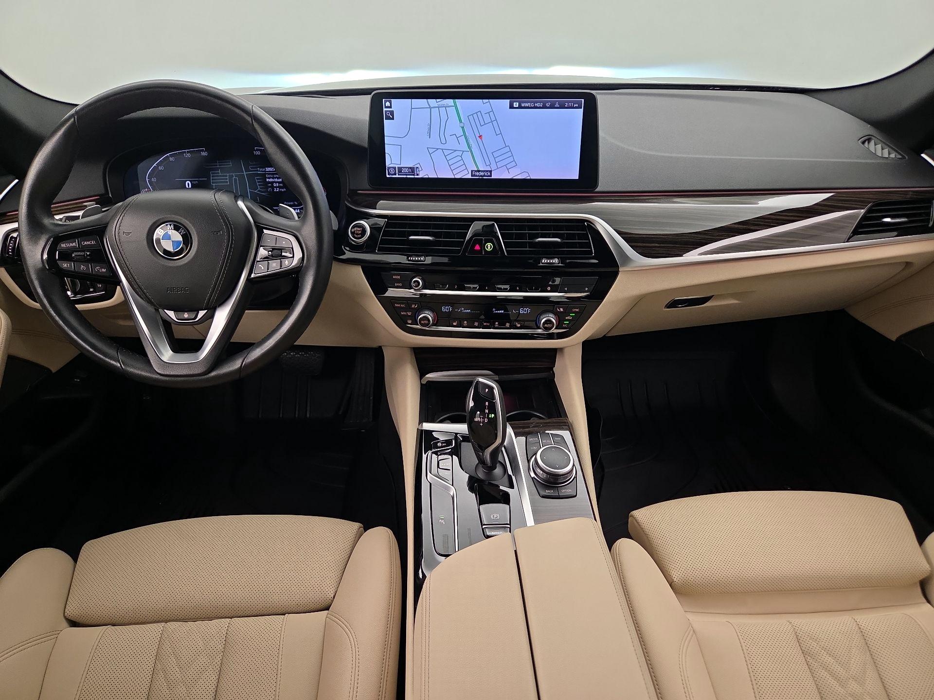 Thumbnail: 2022 BMW 5 Series - 9