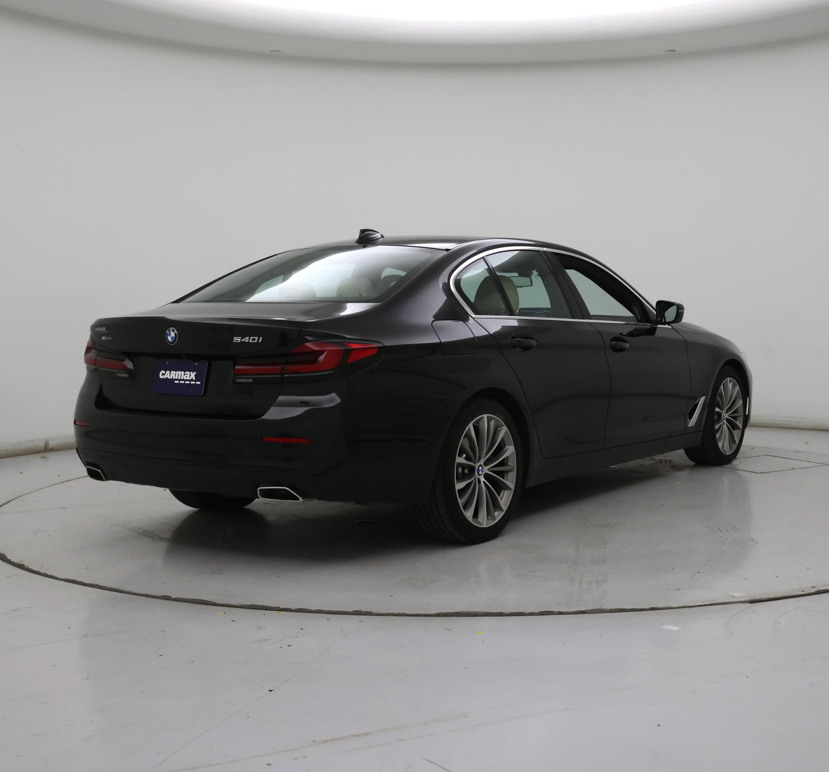 Thumbnail: 2022 BMW 5 Series - 8