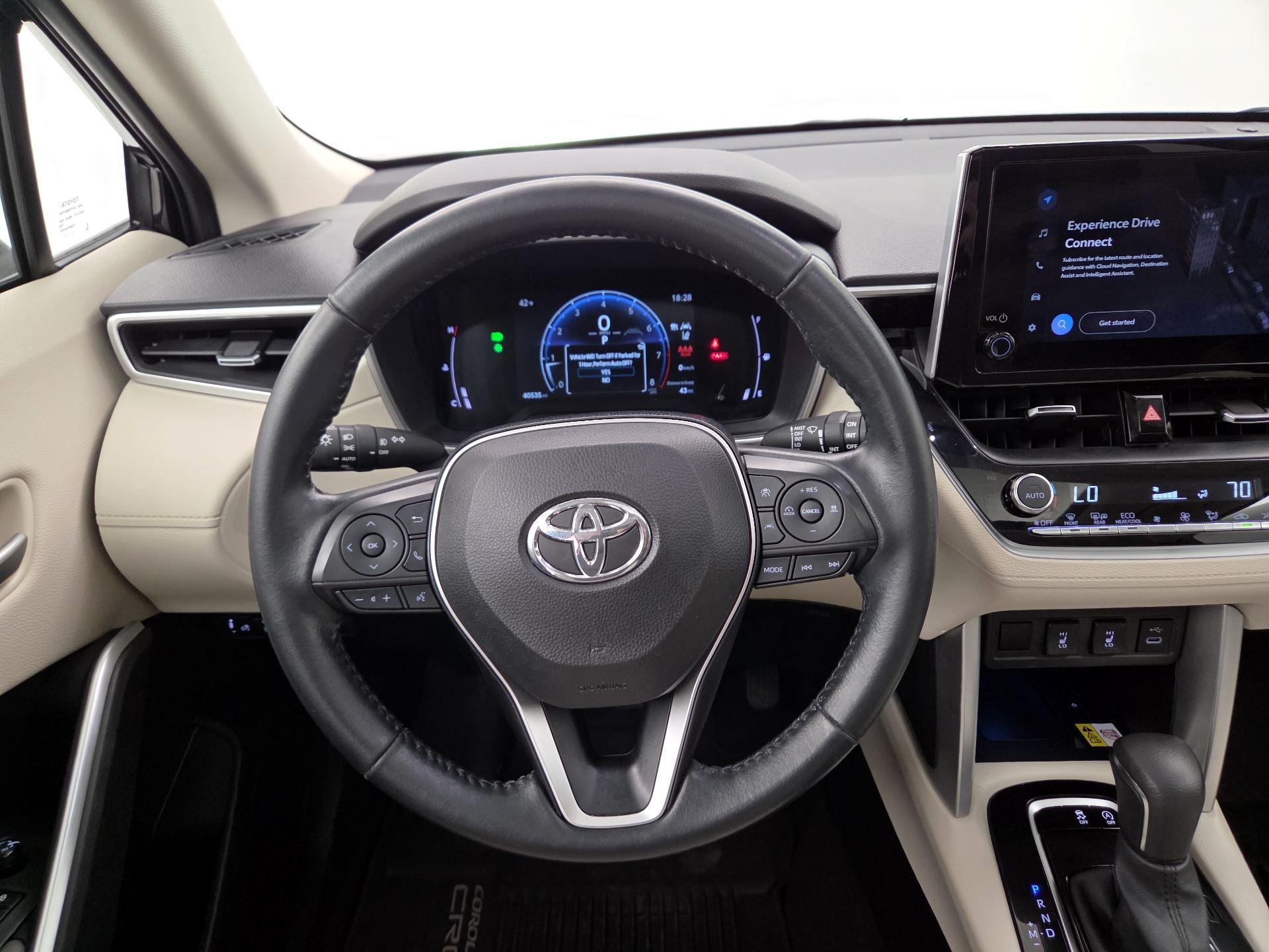 Thumbnail: 2023 Toyota Corolla Cross - 10