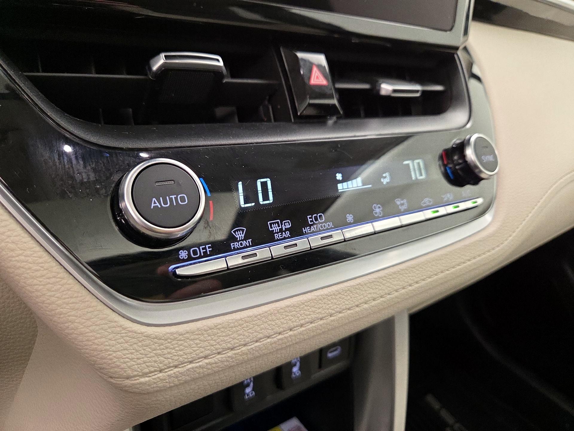 Thumbnail: 2023 Toyota Corolla Cross - 16