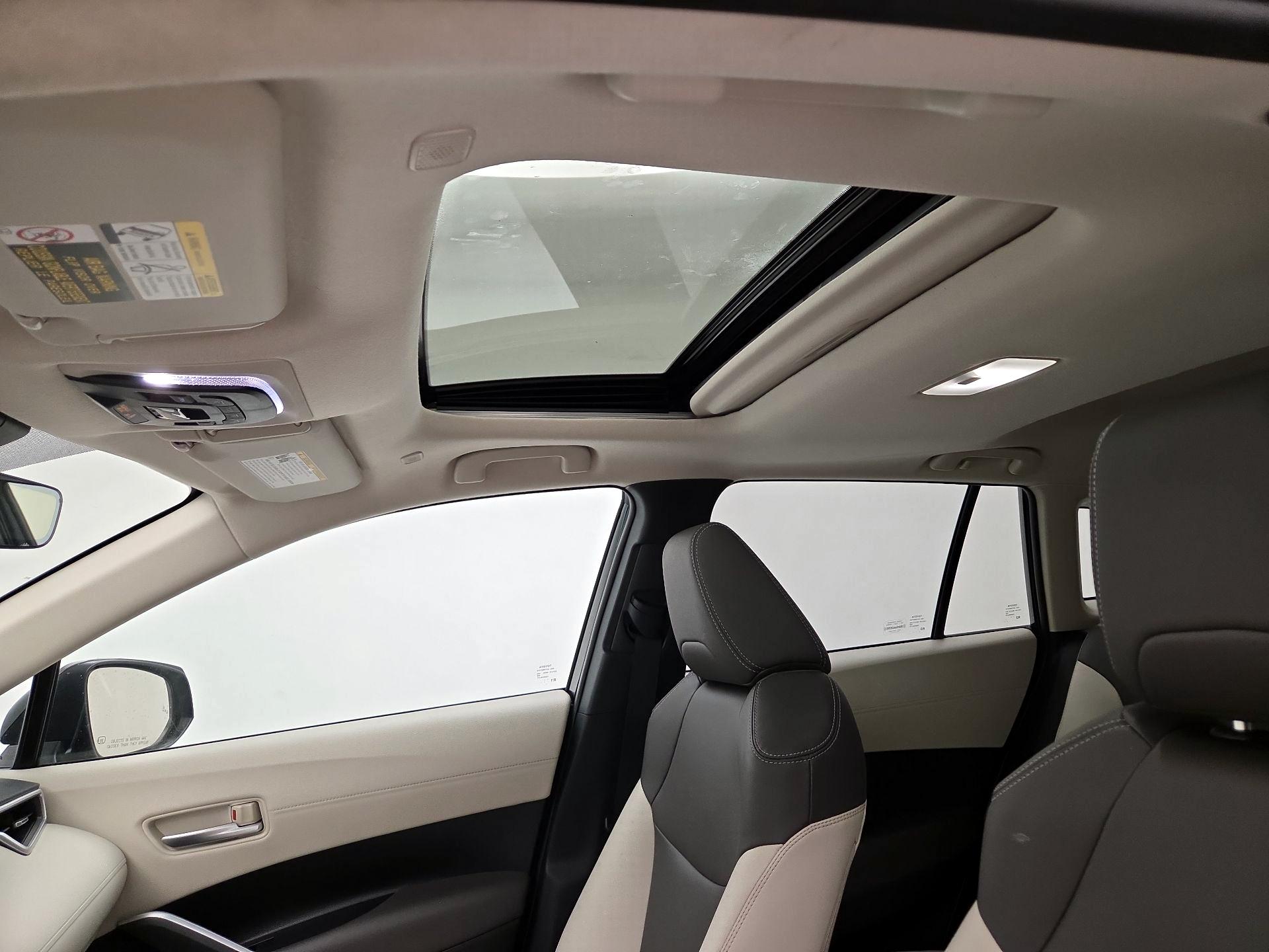 Thumbnail: 2023 Toyota Corolla Cross - 19