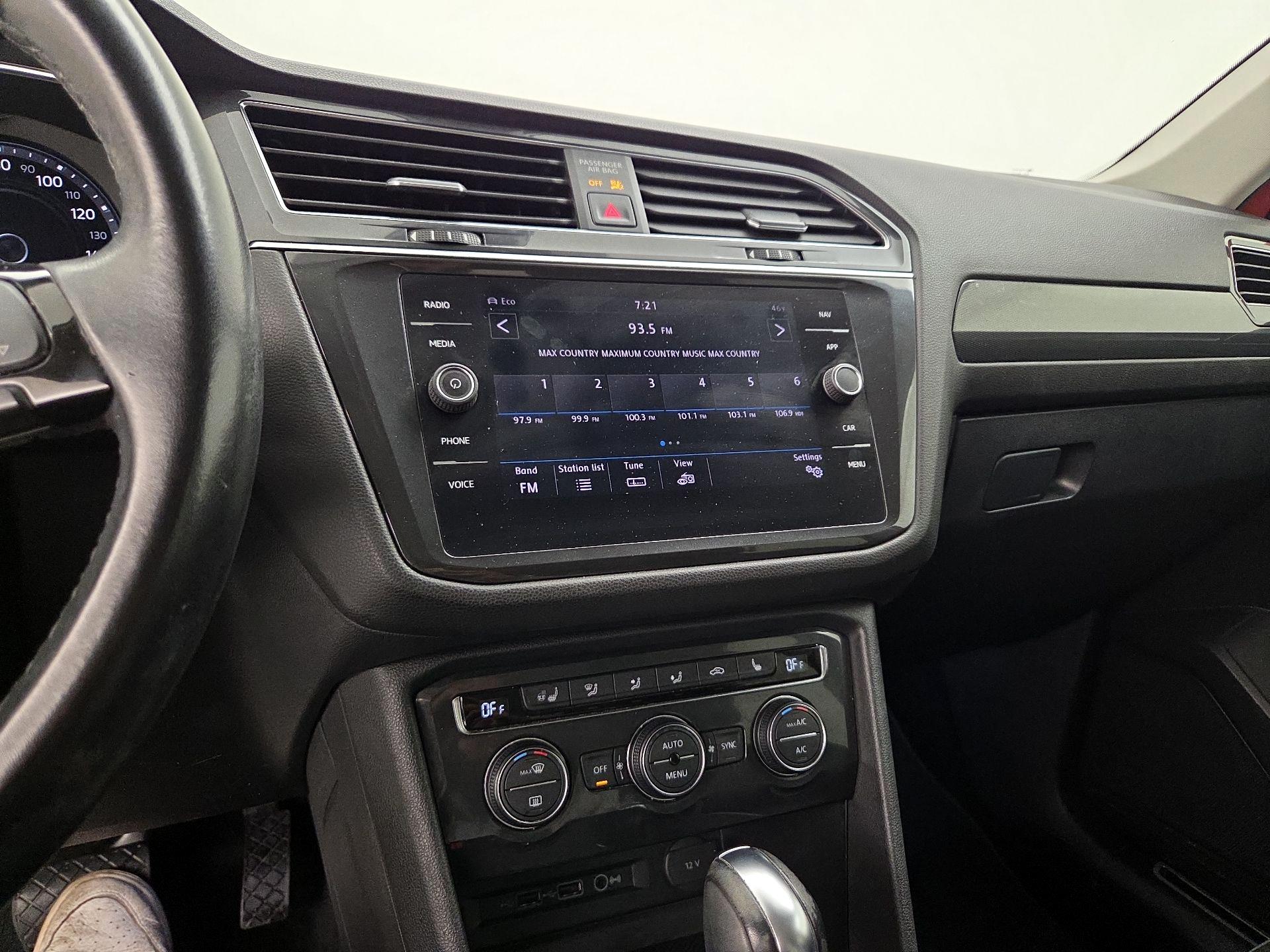 Thumbnail: 2019 Volkswagen Tiguan - 14