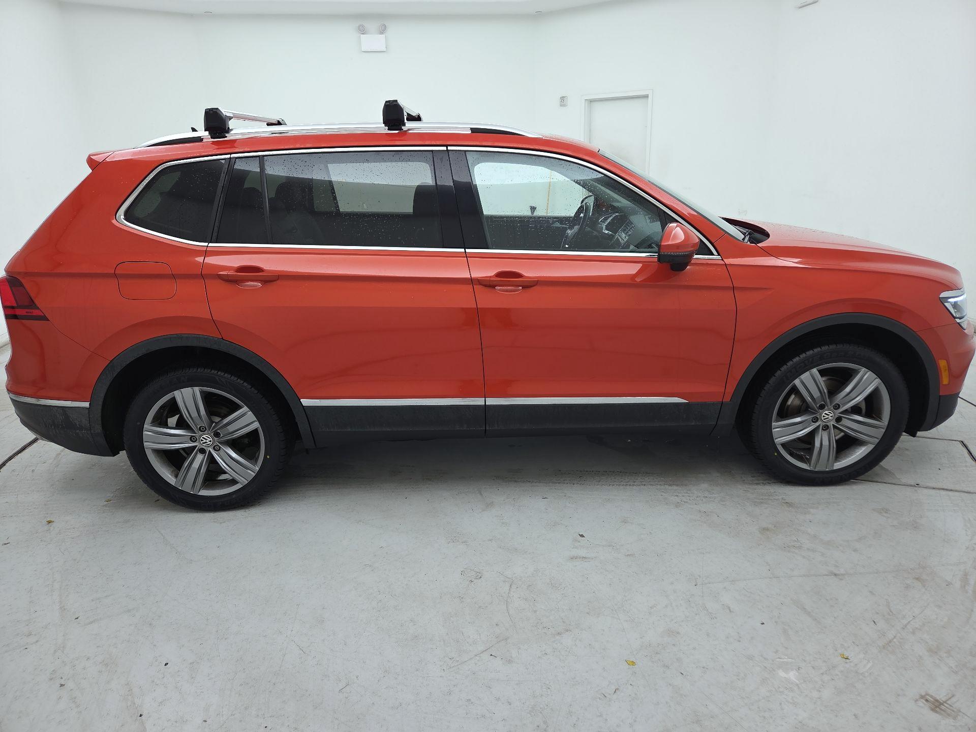 Thumbnail: 2019 Volkswagen Tiguan - 4