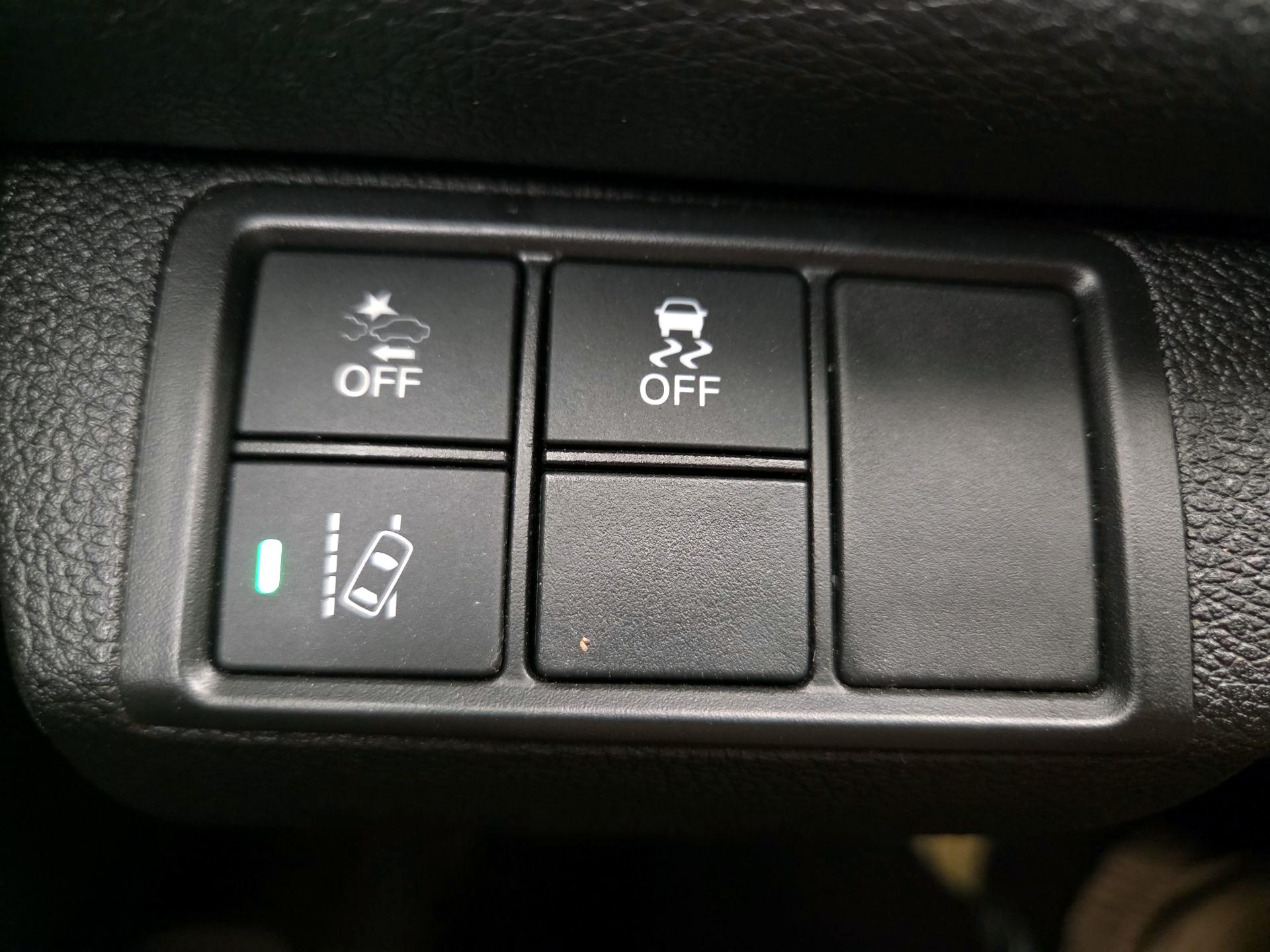 Thumbnail: 2018 Honda Civic - 13