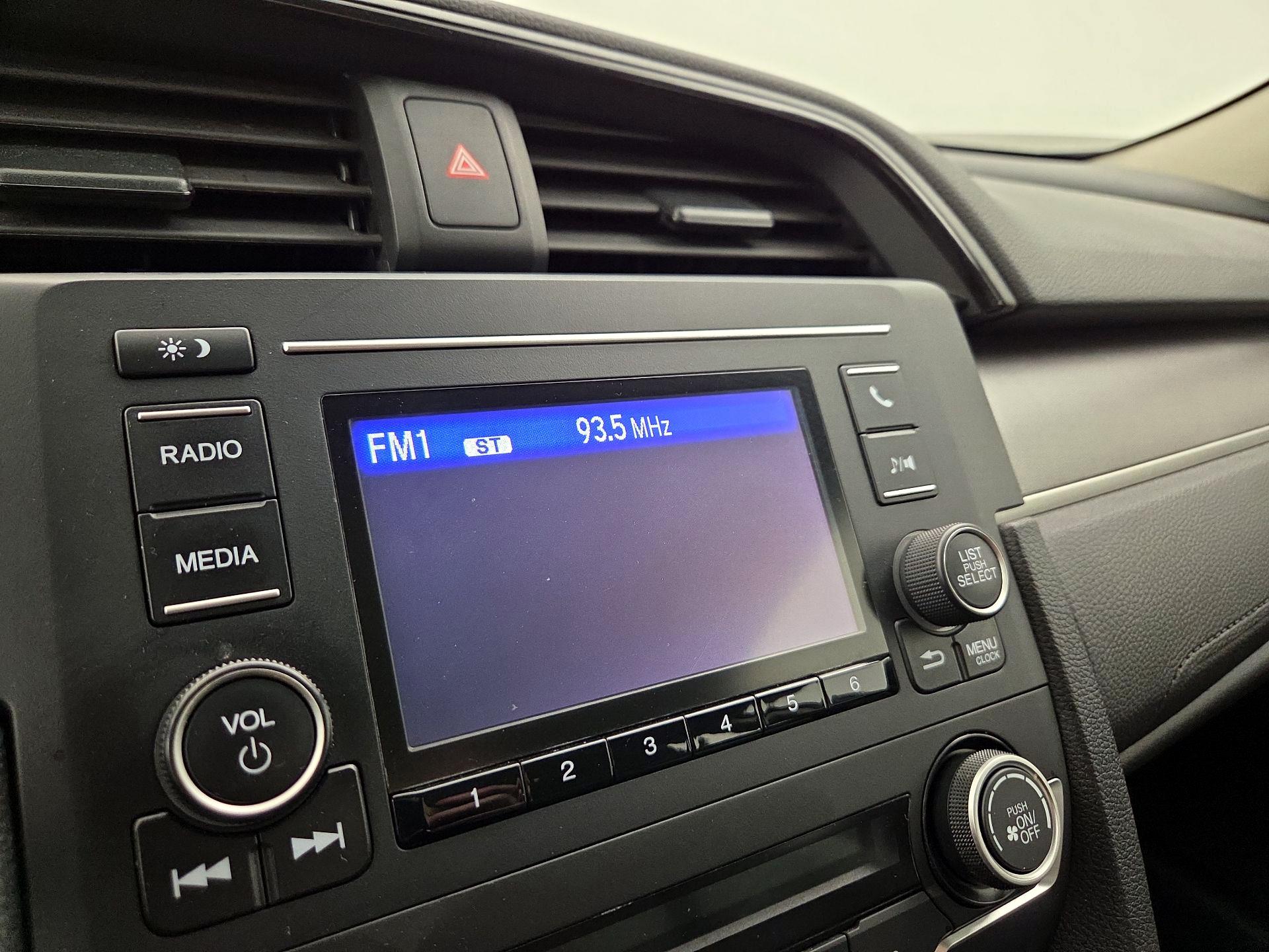 Thumbnail: 2018 Honda Civic - 15