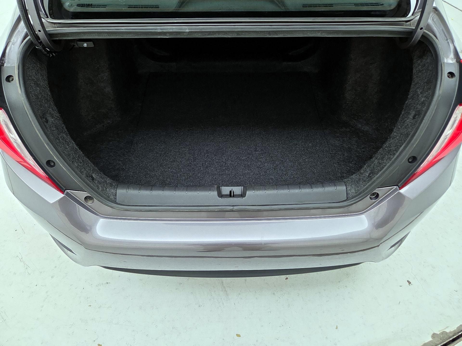 Thumbnail: 2018 Honda Civic - 20