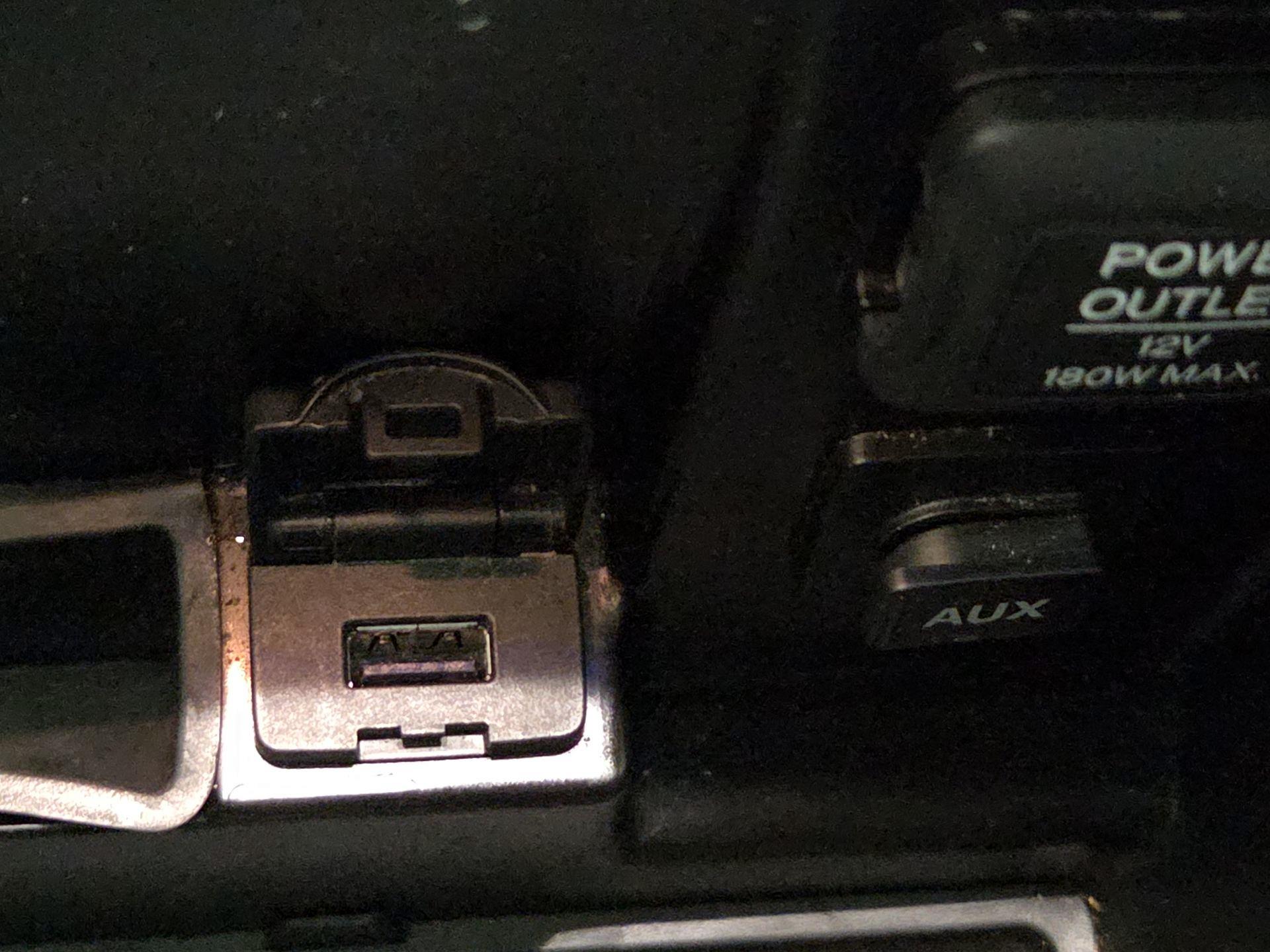 Thumbnail: 2016 Acura MDX - 19