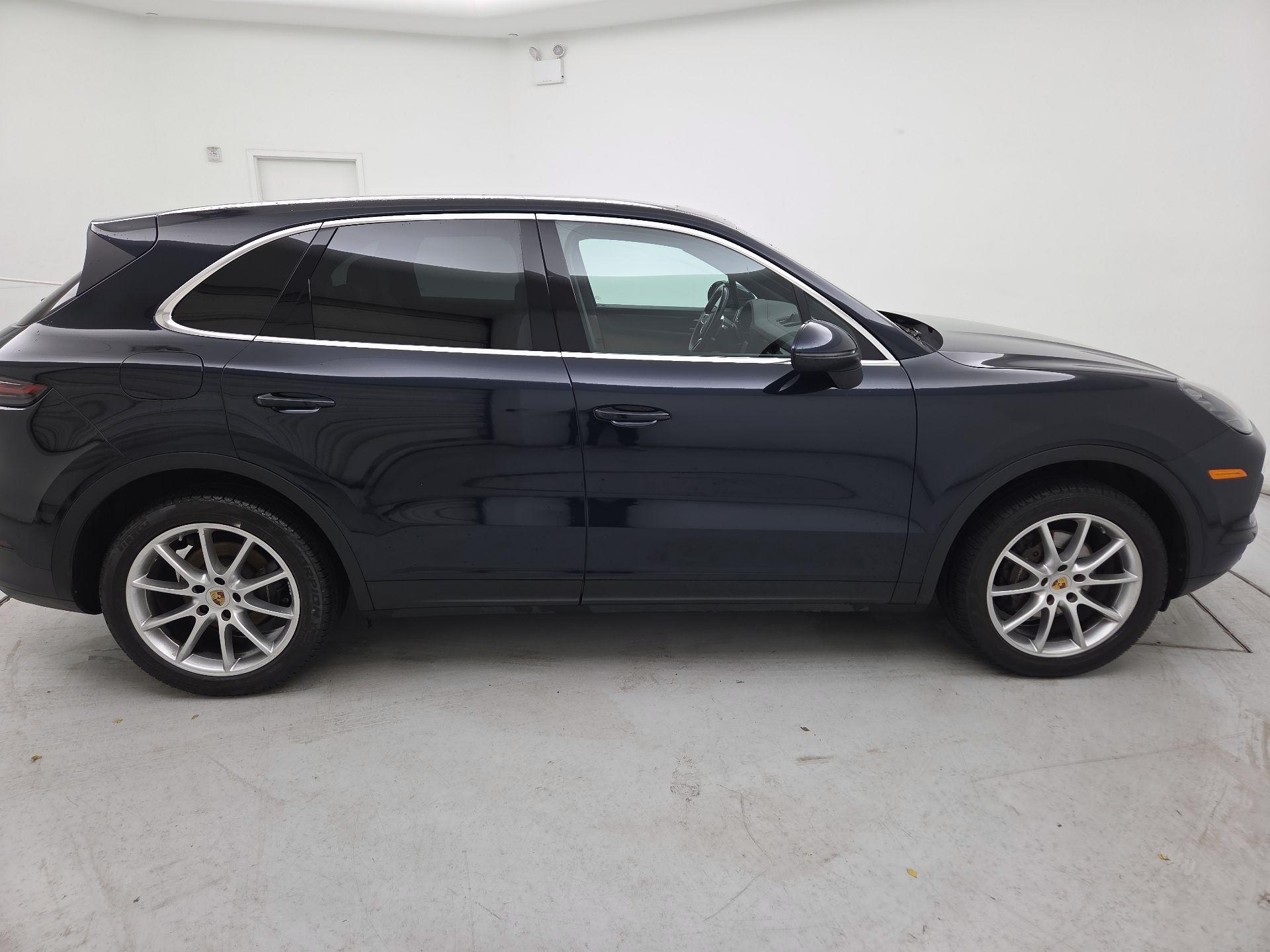 Thumbnail: 2019 Porsche Cayenne - 4