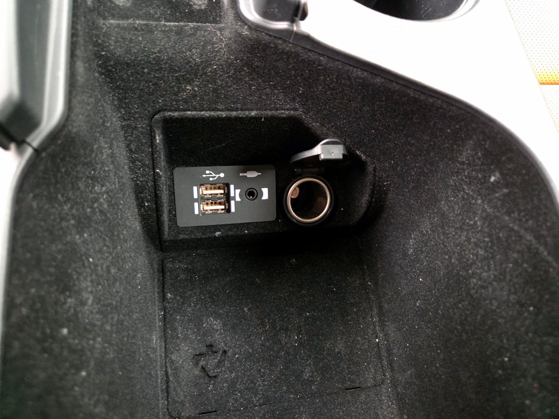 Thumbnail: 2023 Lexus IS - 19