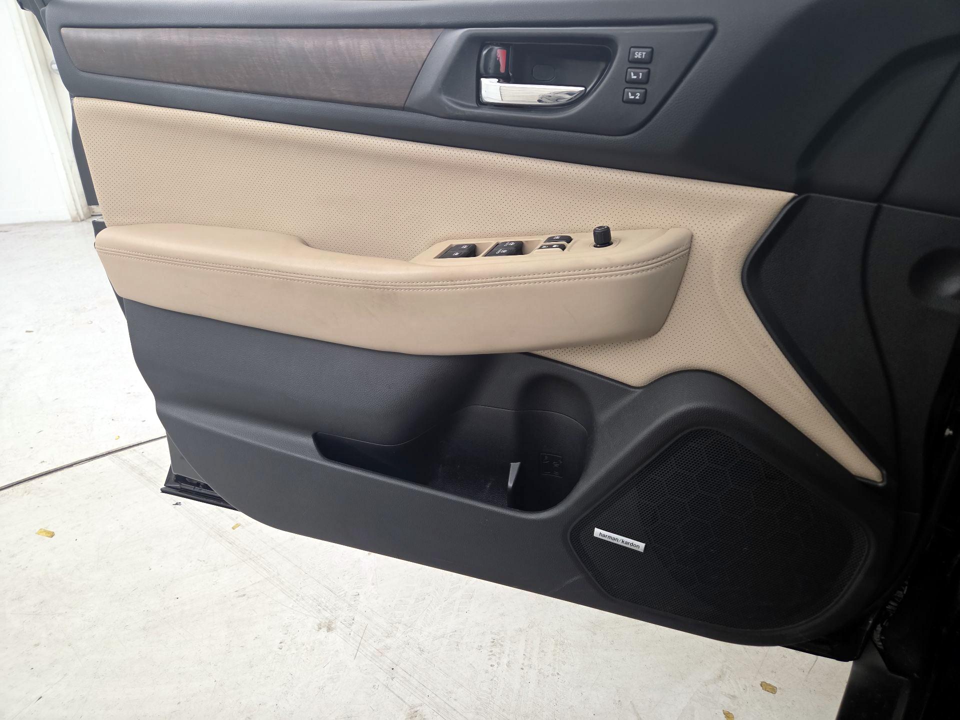 Thumbnail: 2015 Subaru Outback - 12