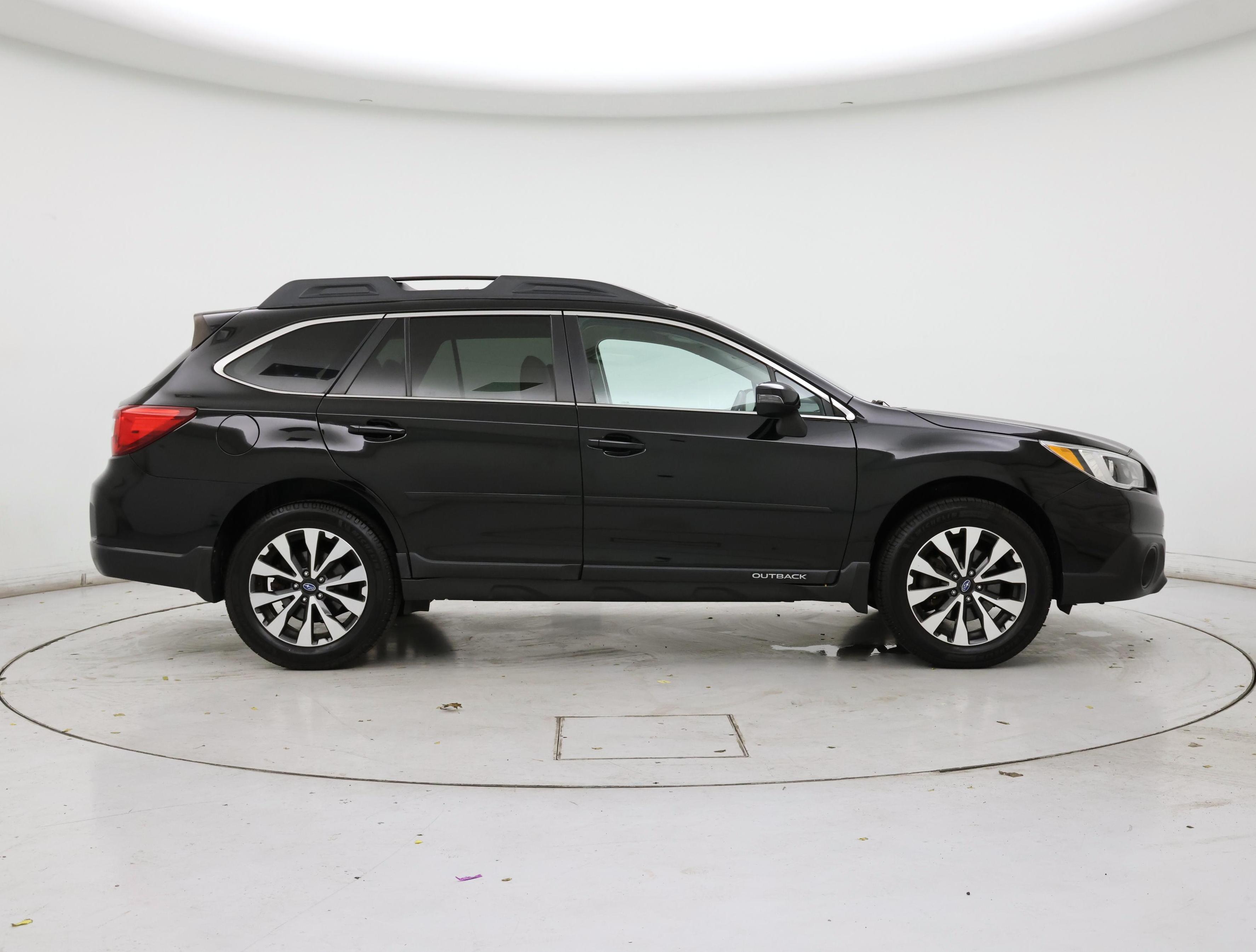 Thumbnail: 2015 Subaru Outback - 7