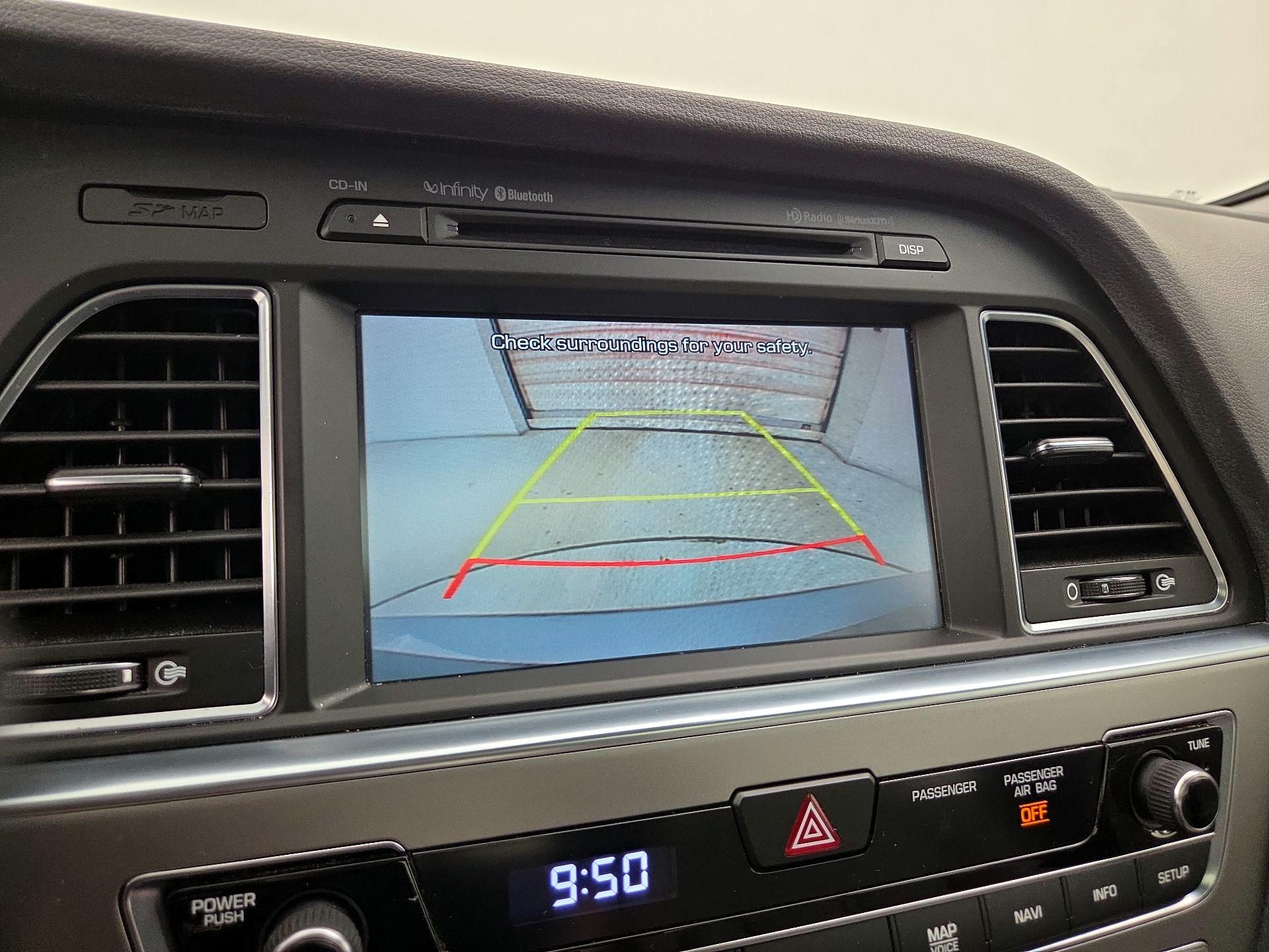 Thumbnail: 2016 Hyundai Sonata - 15