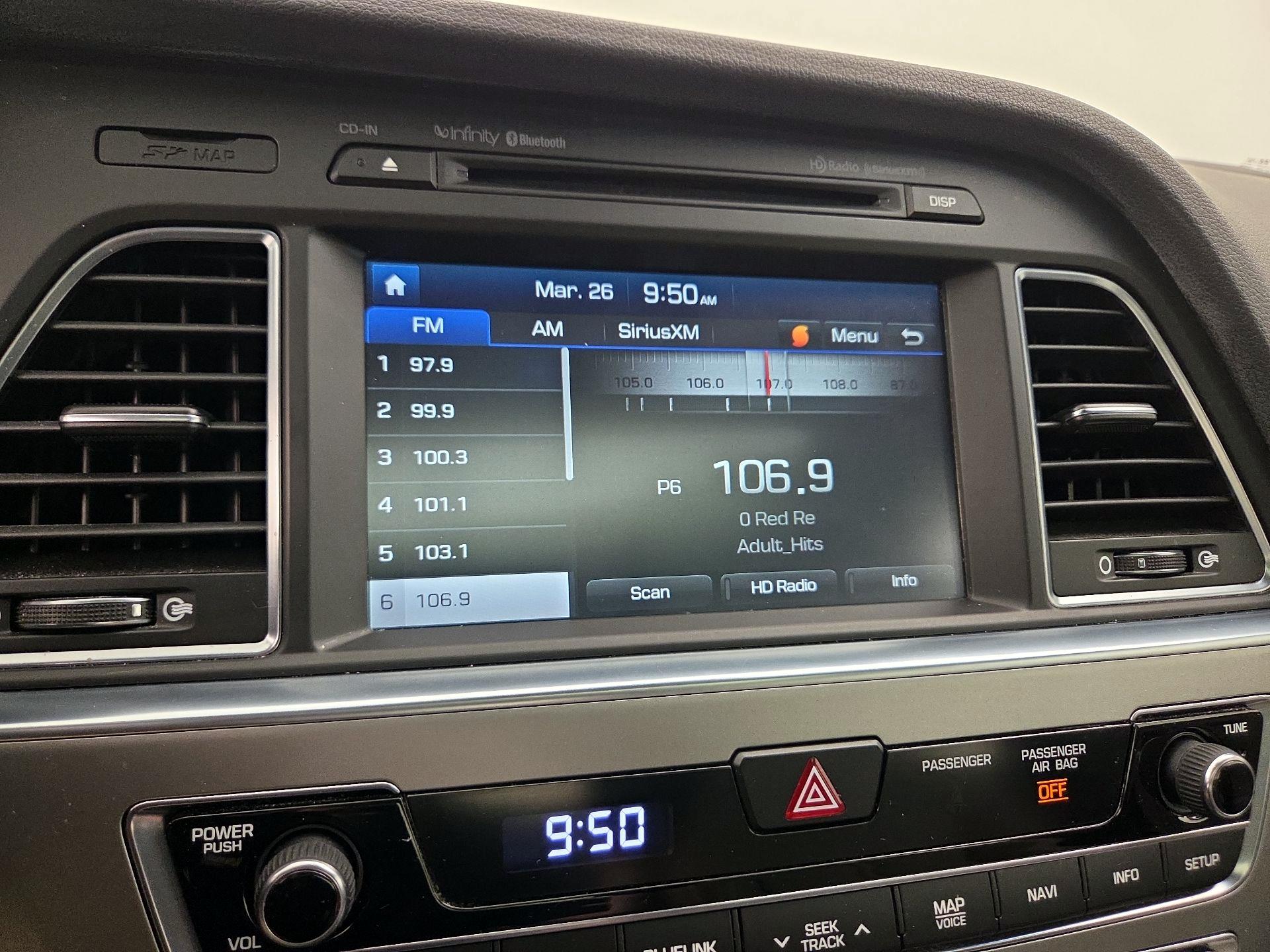 Thumbnail: 2016 Hyundai Sonata - 16