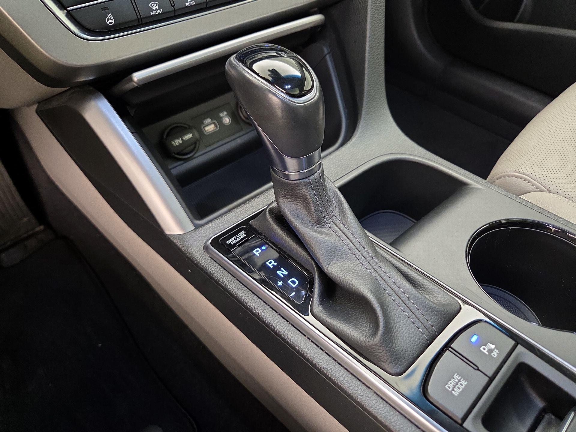 Thumbnail: 2016 Hyundai Sonata - 18