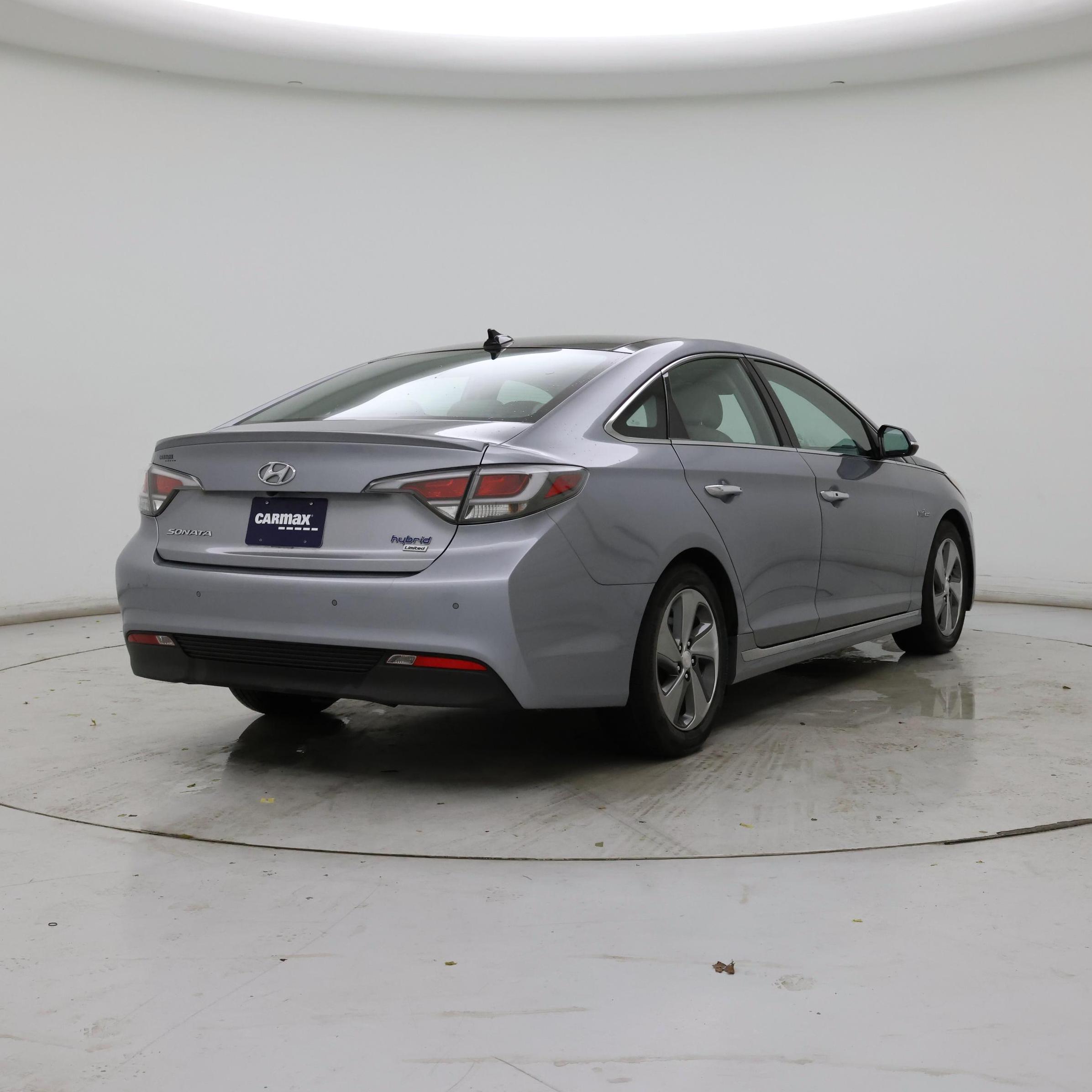 Thumbnail: 2016 Hyundai Sonata - 8