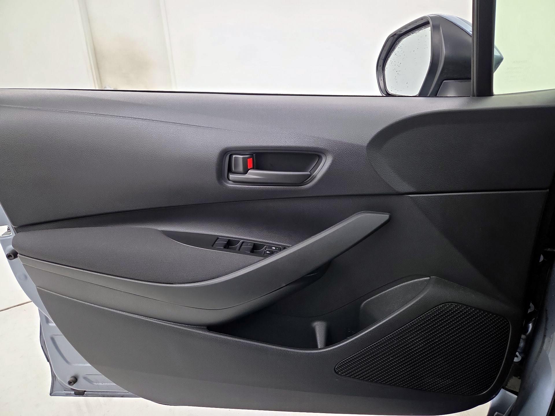 Thumbnail: 2022 Toyota Corolla - 12