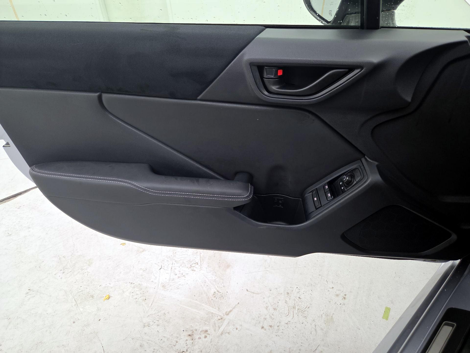 Thumbnail: 2023 Toyota GR86 - 10