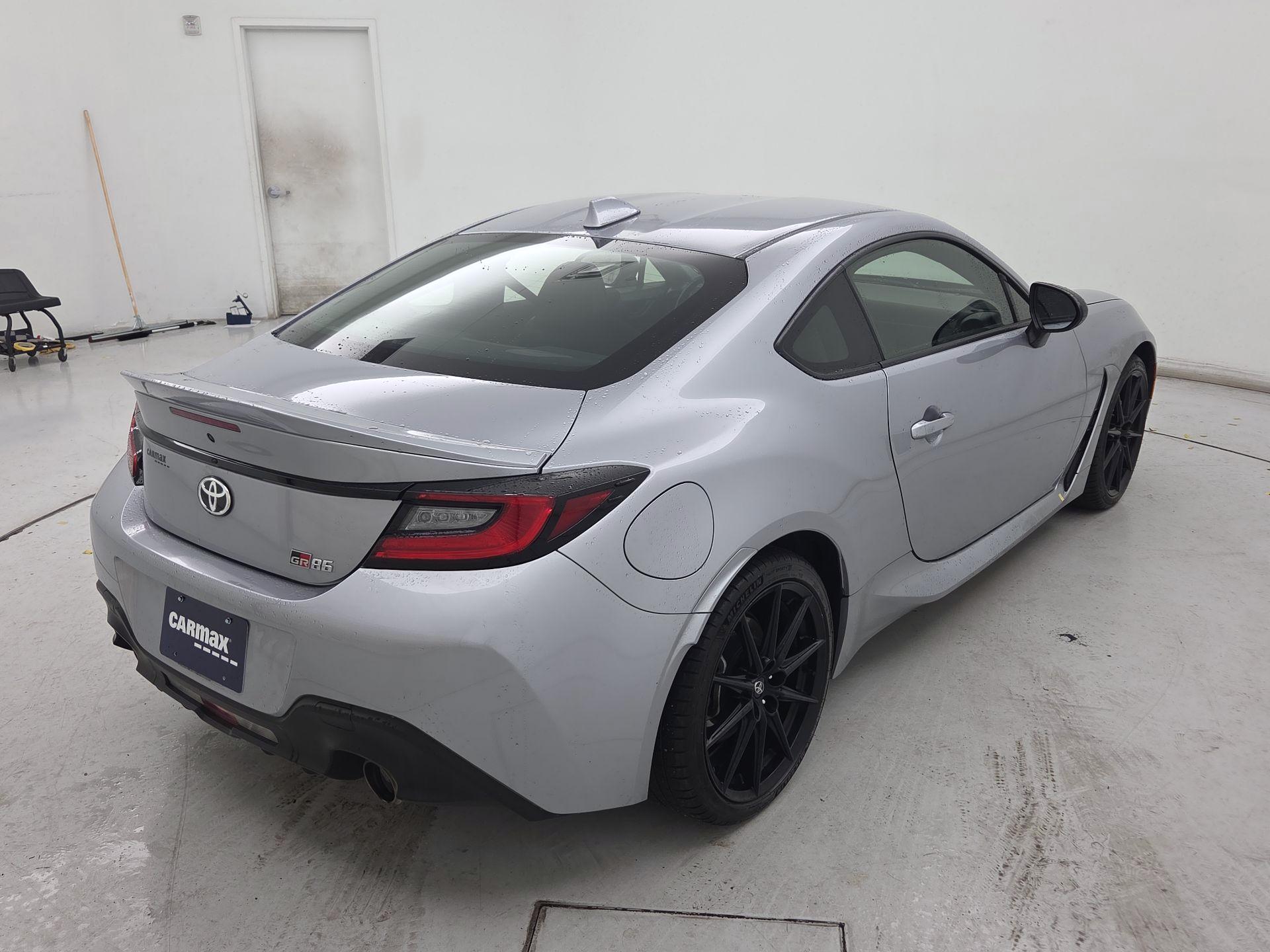 Thumbnail: 2023 Toyota GR86 - 5