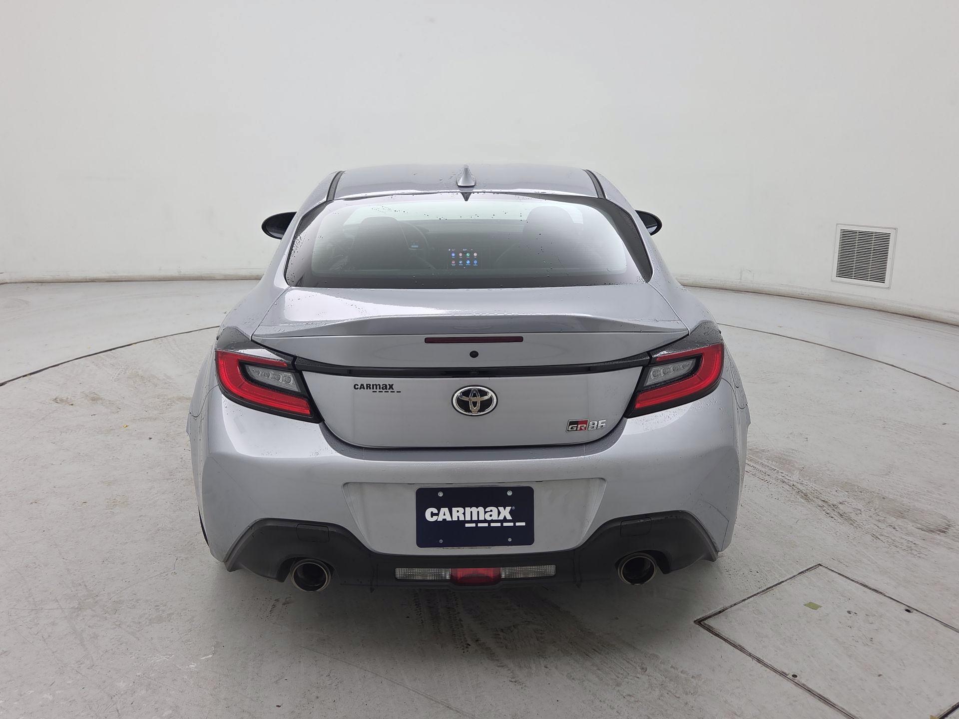 Thumbnail: 2023 Toyota GR86 - 6