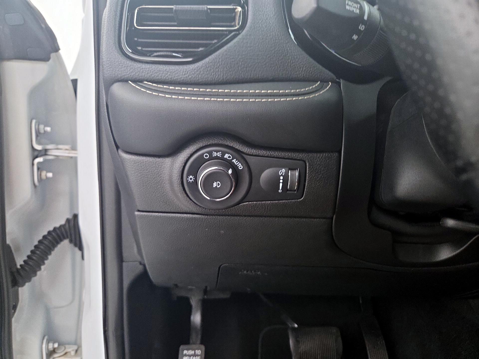 Thumbnail: 2021 Dodge Durango - 13