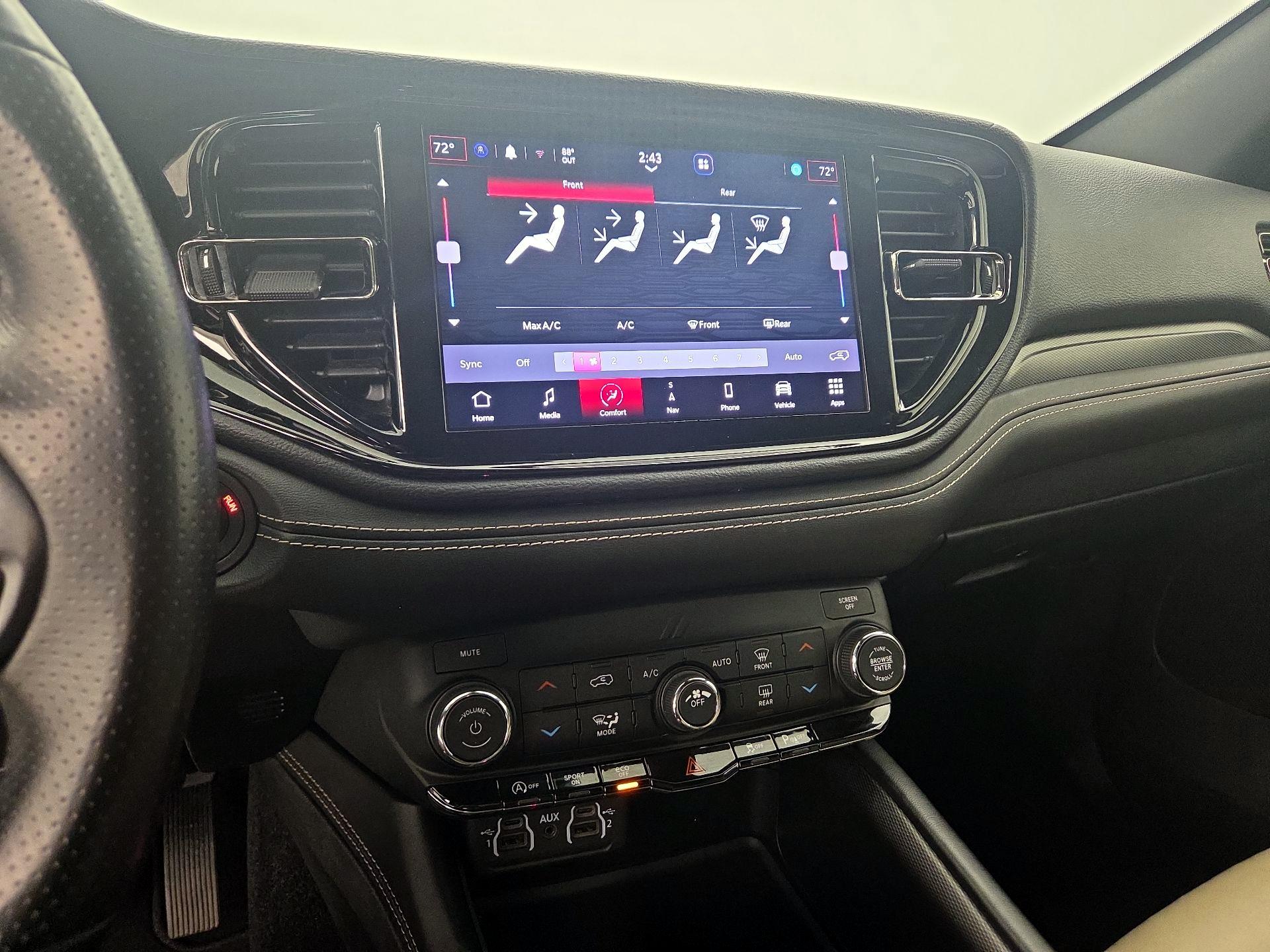 Thumbnail: 2021 Dodge Durango - 17