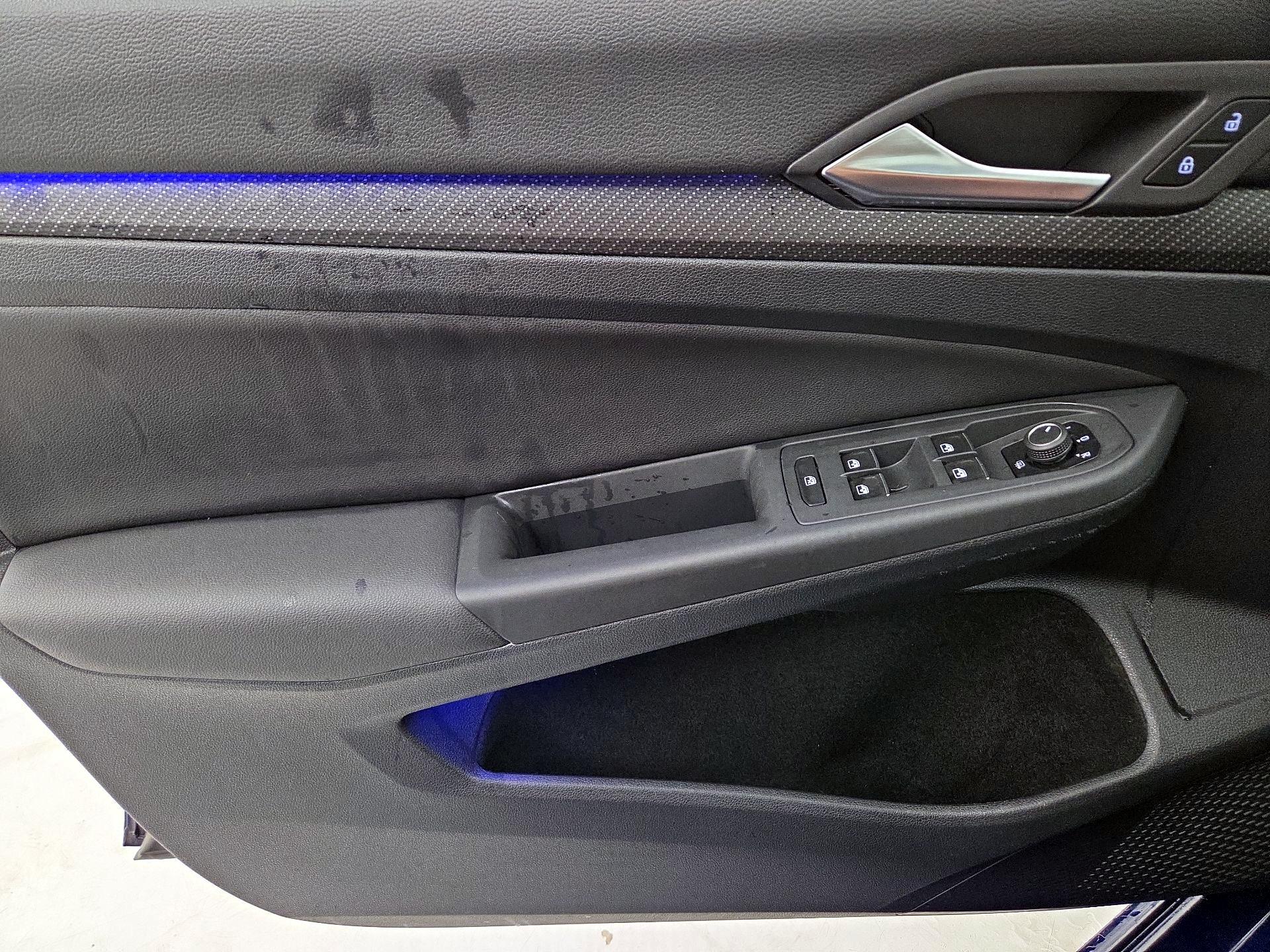 Thumbnail: 2022 Volkswagen Golf - 12