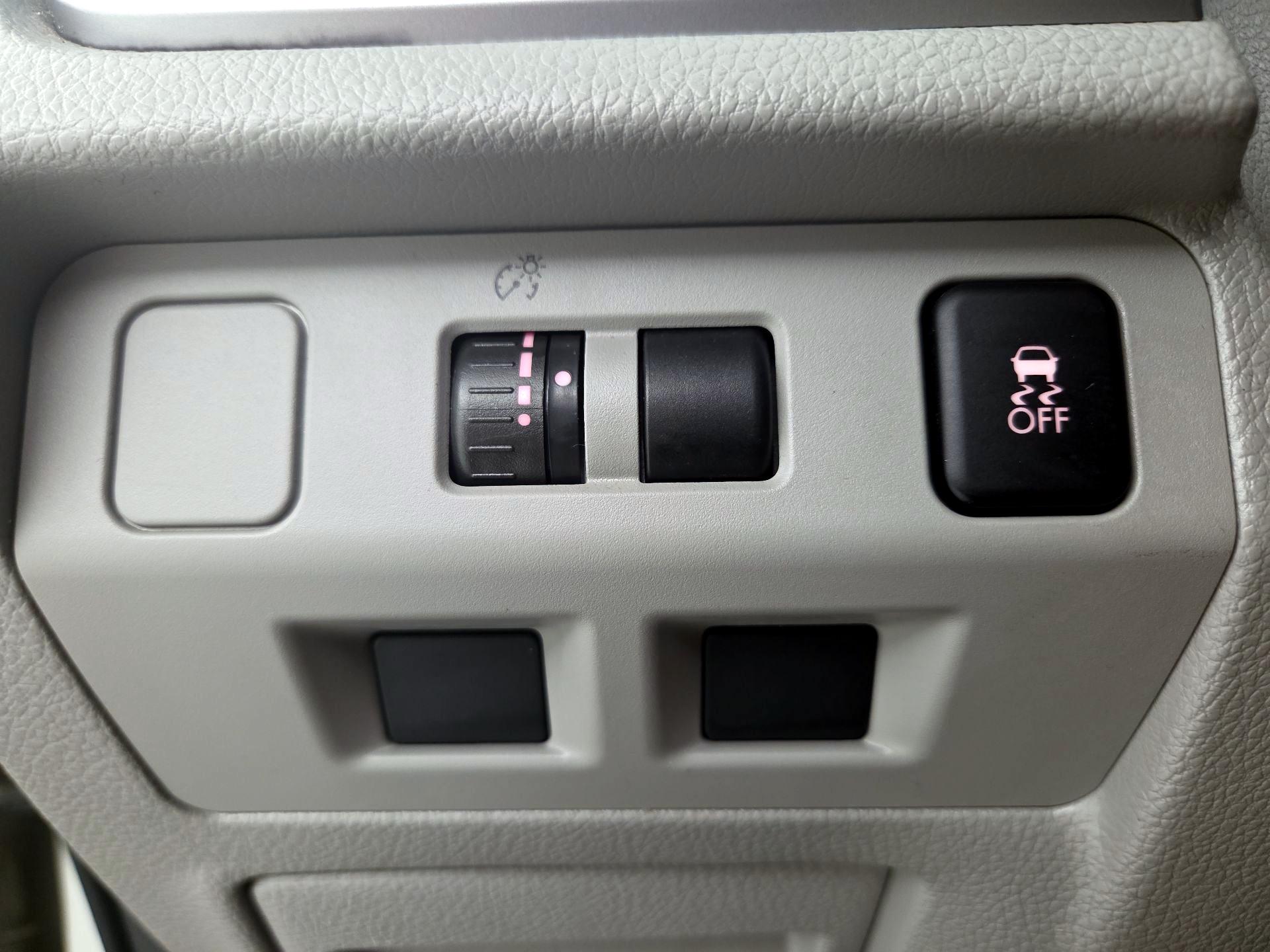 Thumbnail: 2014 Subaru Forester - 13