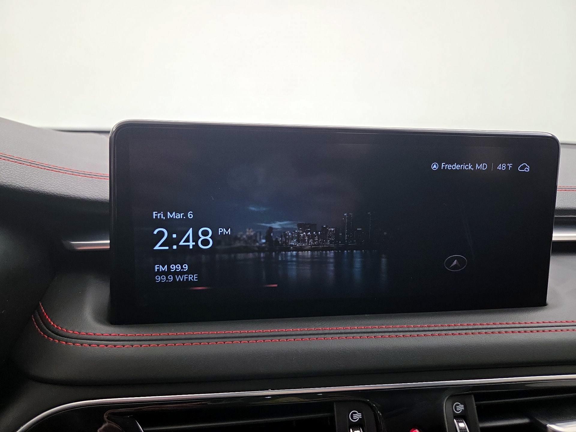 Thumbnail: 2022 Genesis G70 - 16