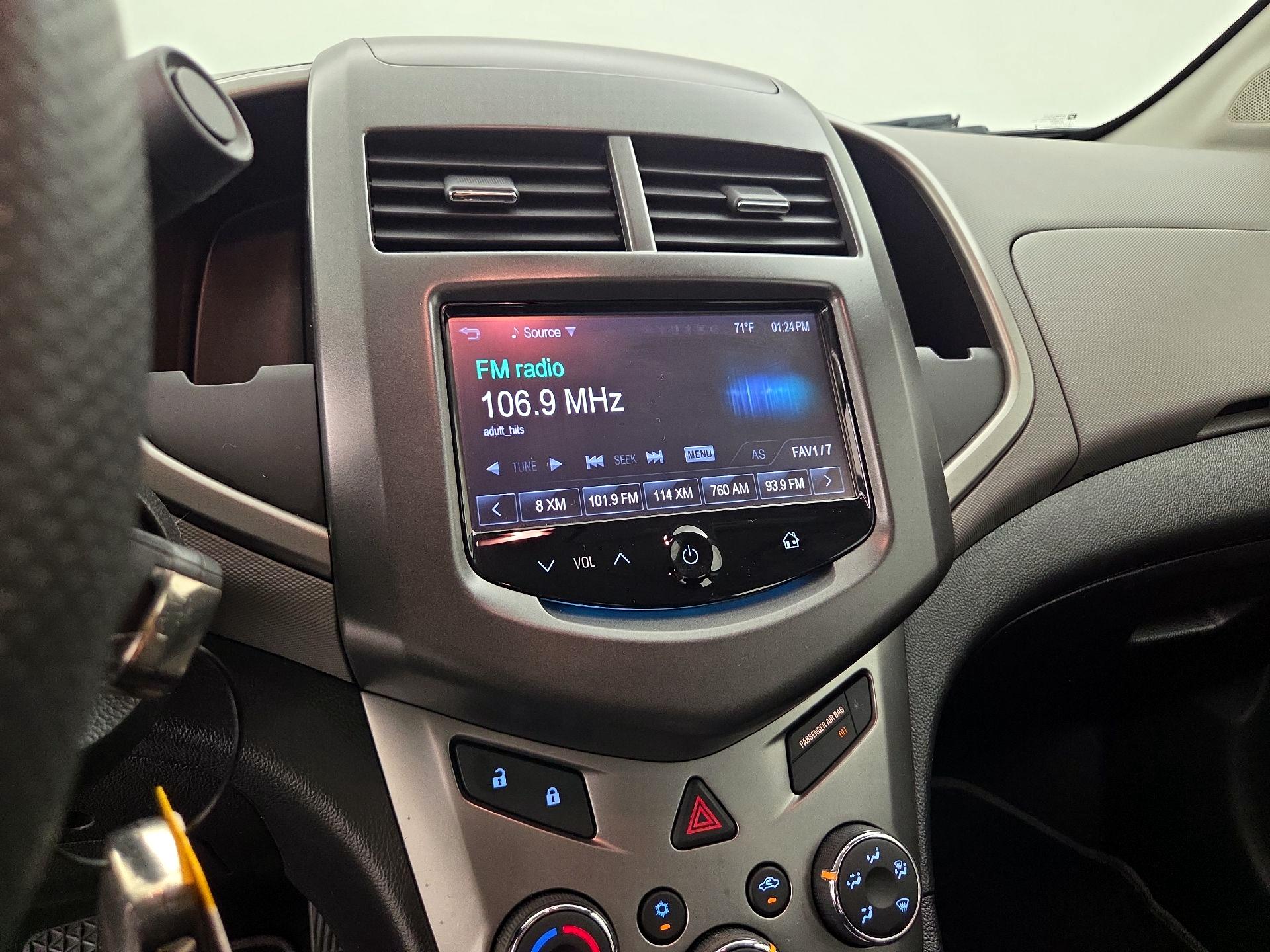 Thumbnail: 2016 Chevrolet Sonic - 15