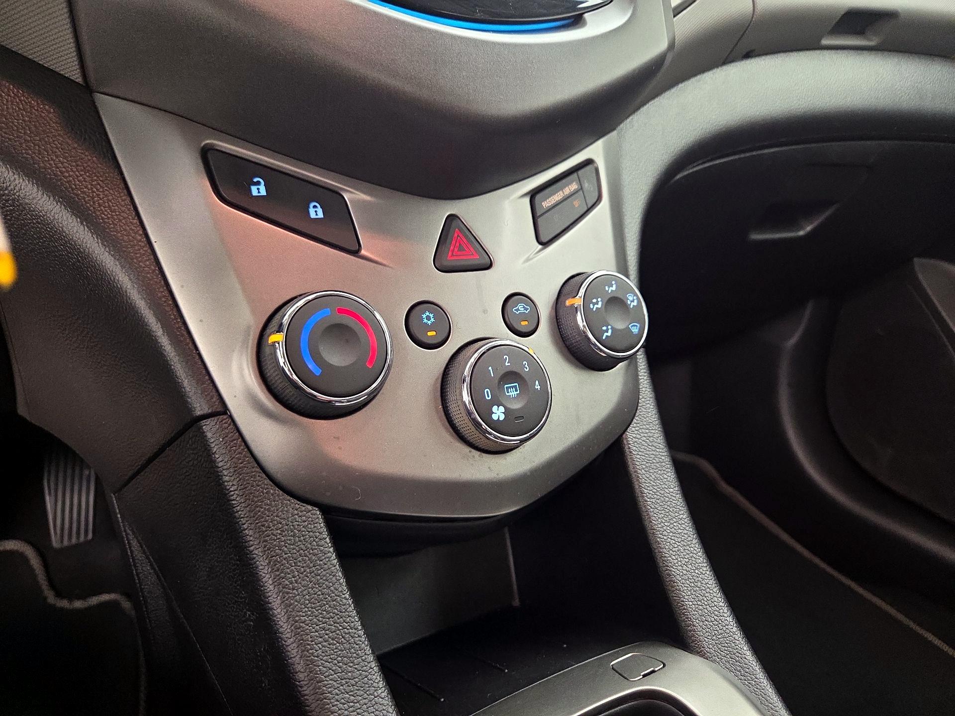 Thumbnail: 2016 Chevrolet Sonic - 16