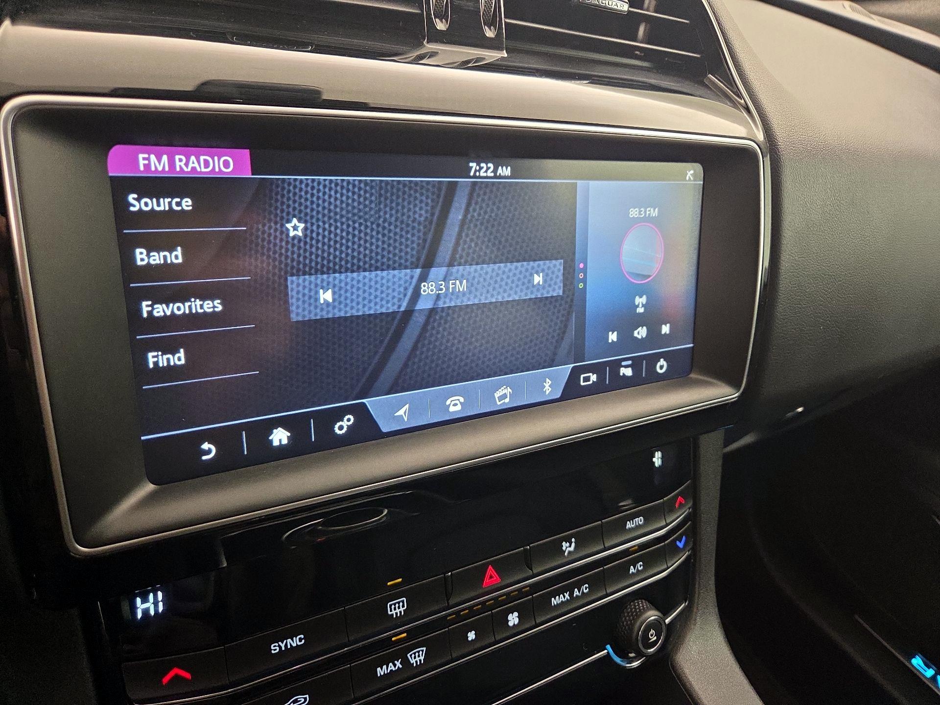 Thumbnail: 2020 Jaguar F-Pace - 15