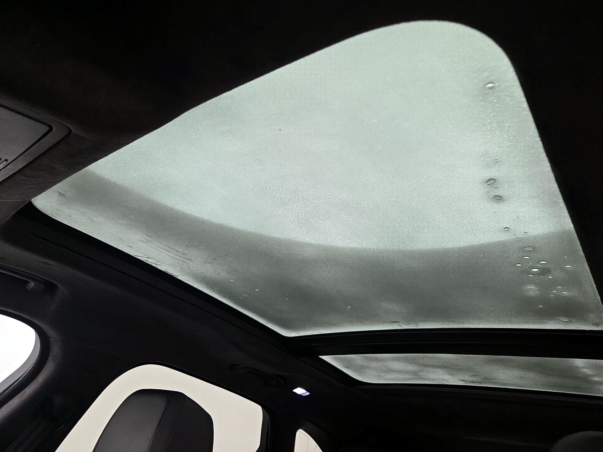 Thumbnail: 2020 Jaguar F-Pace - 19