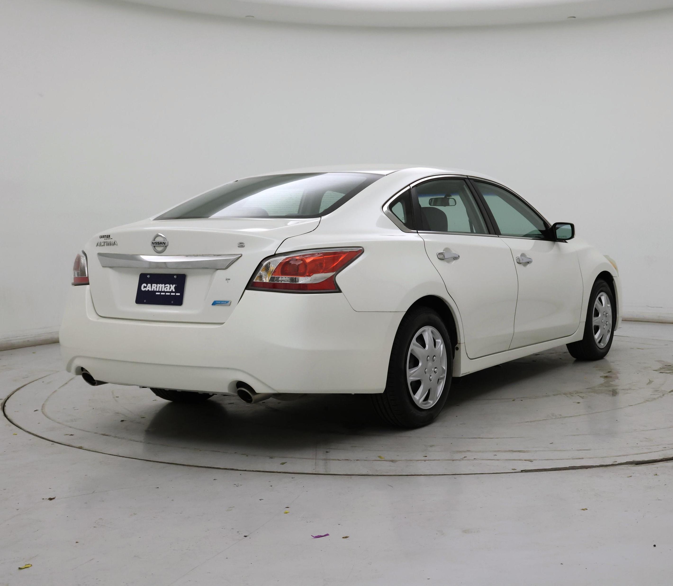 Thumbnail: 2014 Nissan Altima - 8