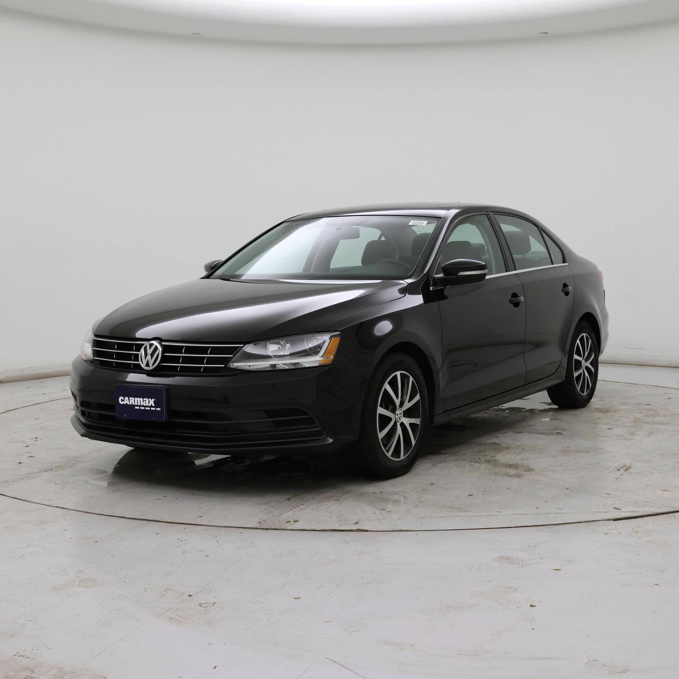 Thumbnail: 2018 Volkswagen Jetta - 4