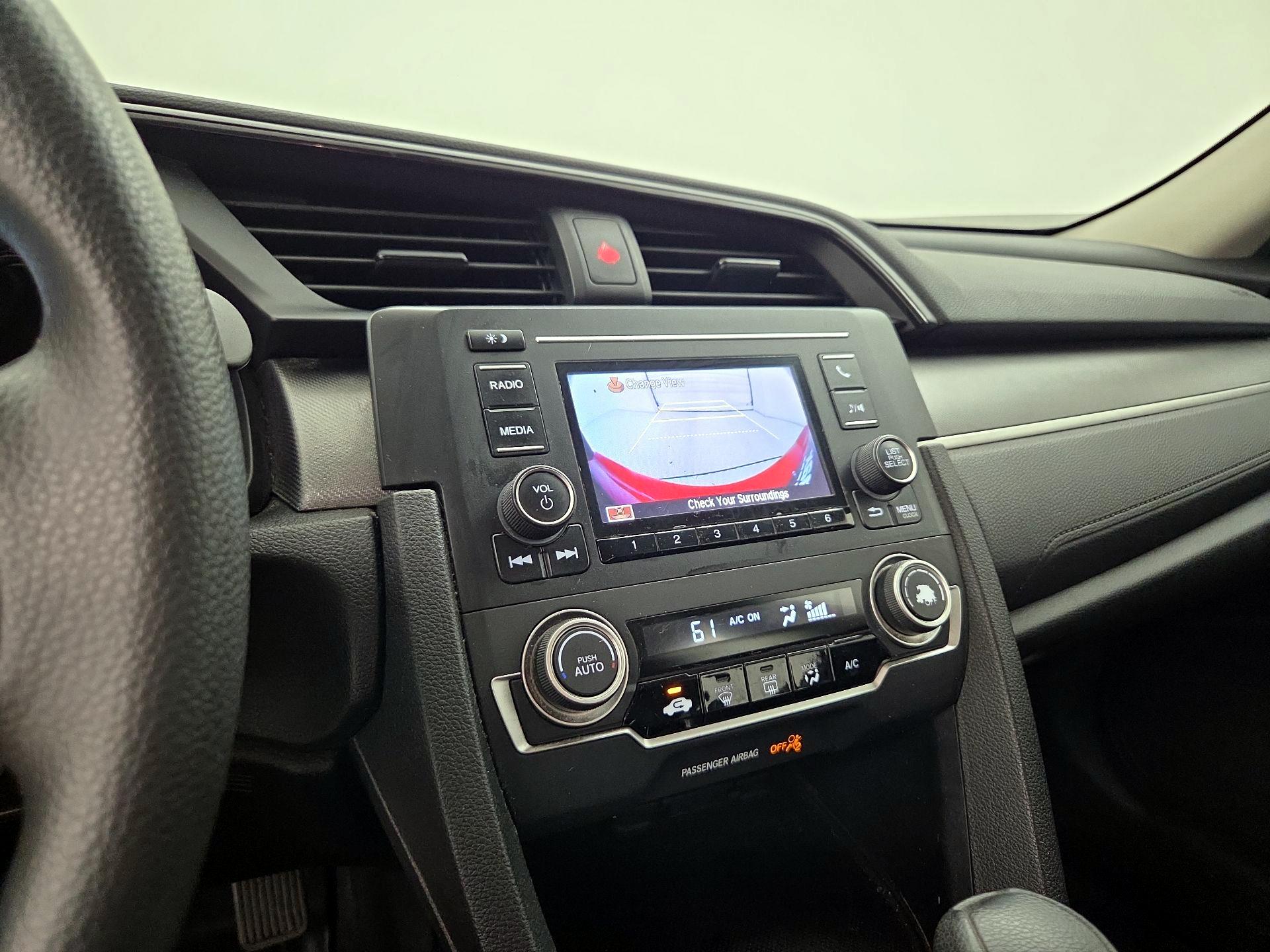 Thumbnail: 2016 Honda Civic - 12