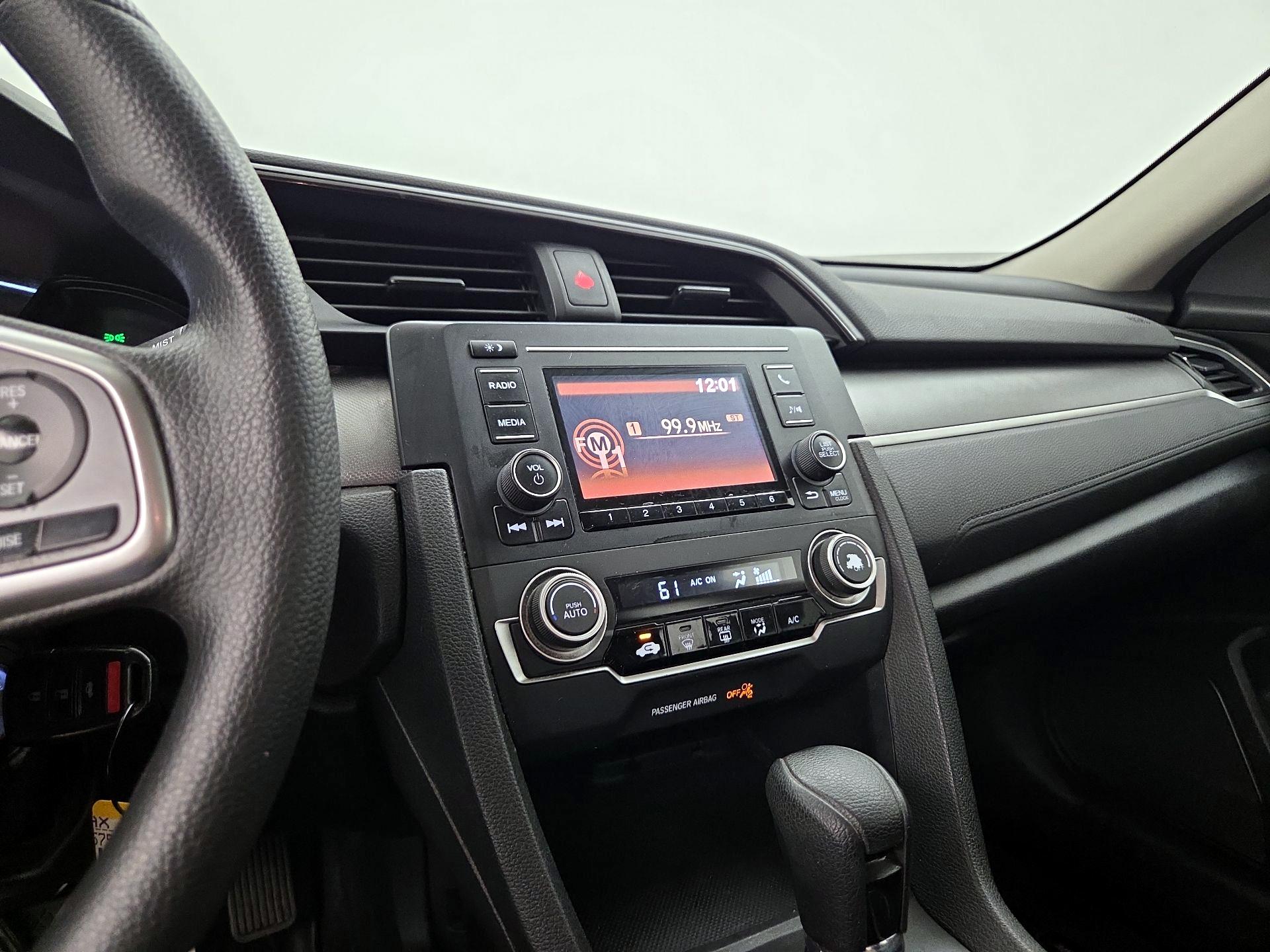 Thumbnail: 2016 Honda Civic - 13