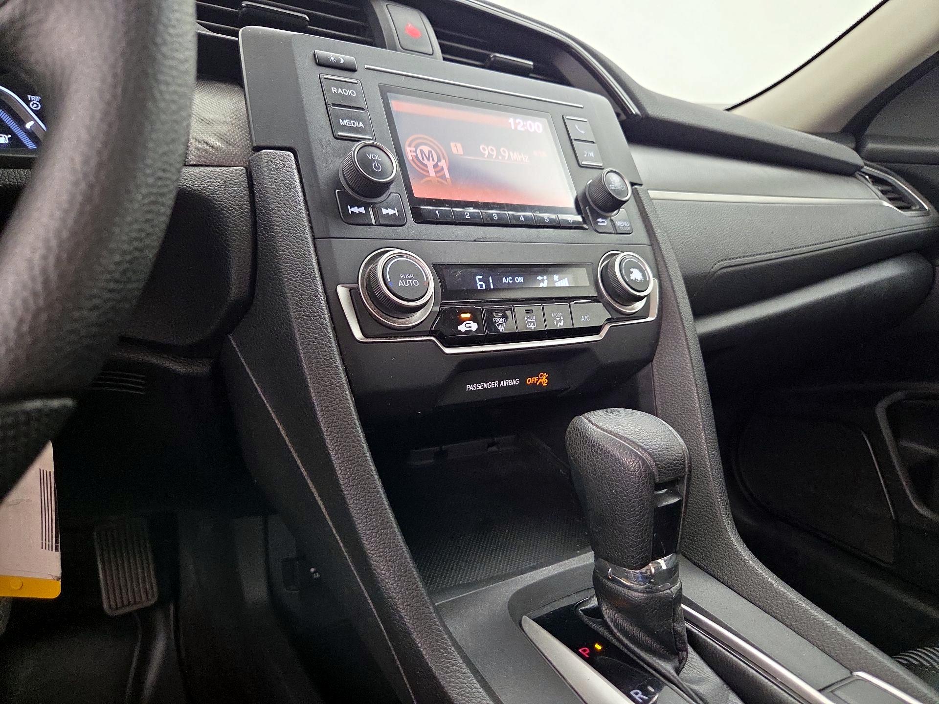 Thumbnail: 2016 Honda Civic - 14