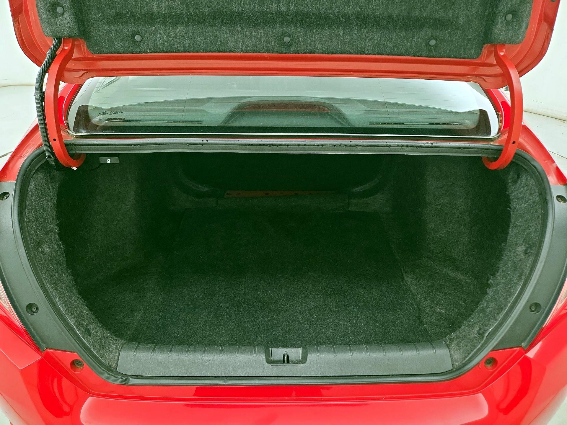 Thumbnail: 2016 Honda Civic - 18