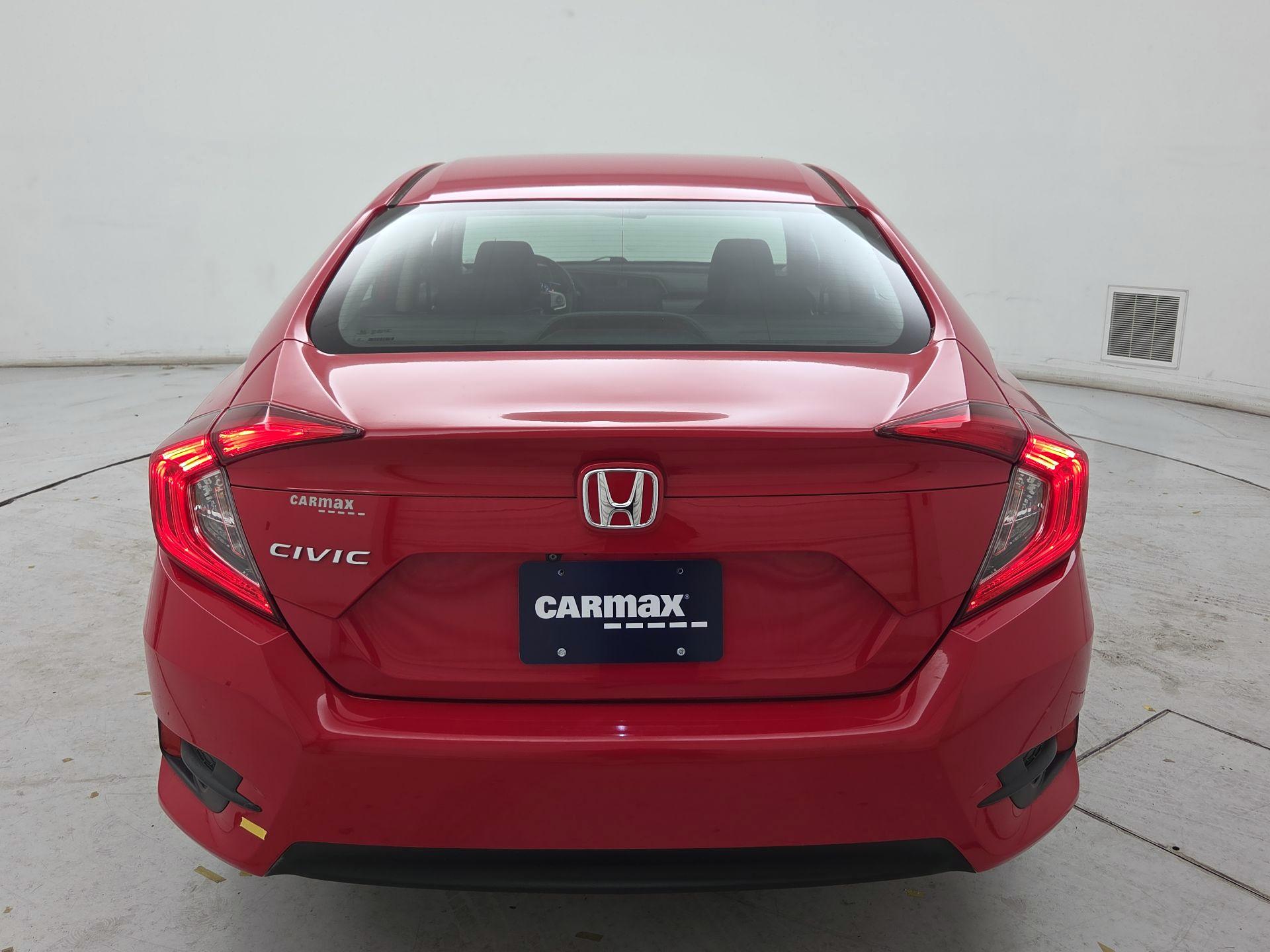 Thumbnail: 2016 Honda Civic - 6