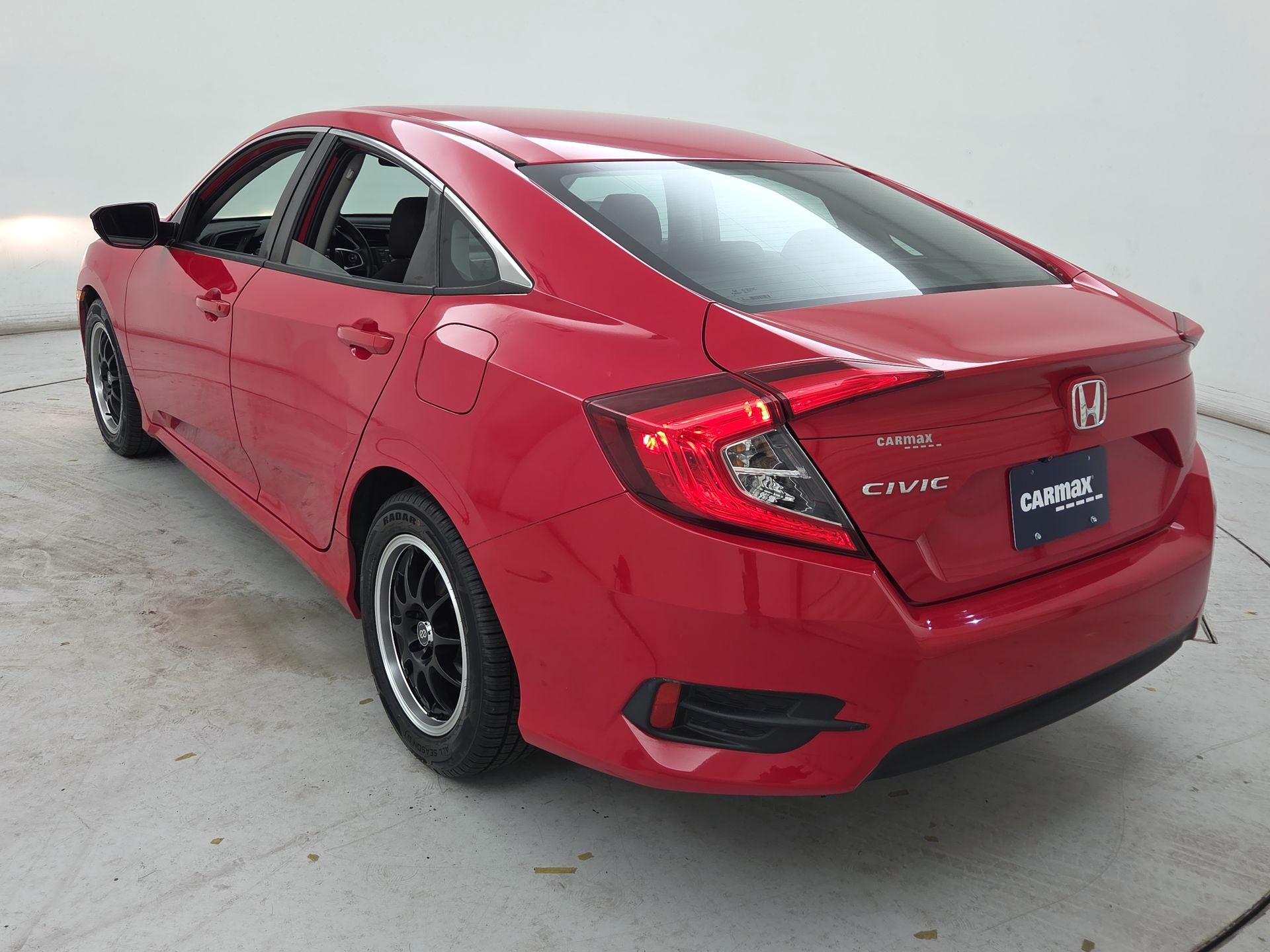 Thumbnail: 2016 Honda Civic - 7