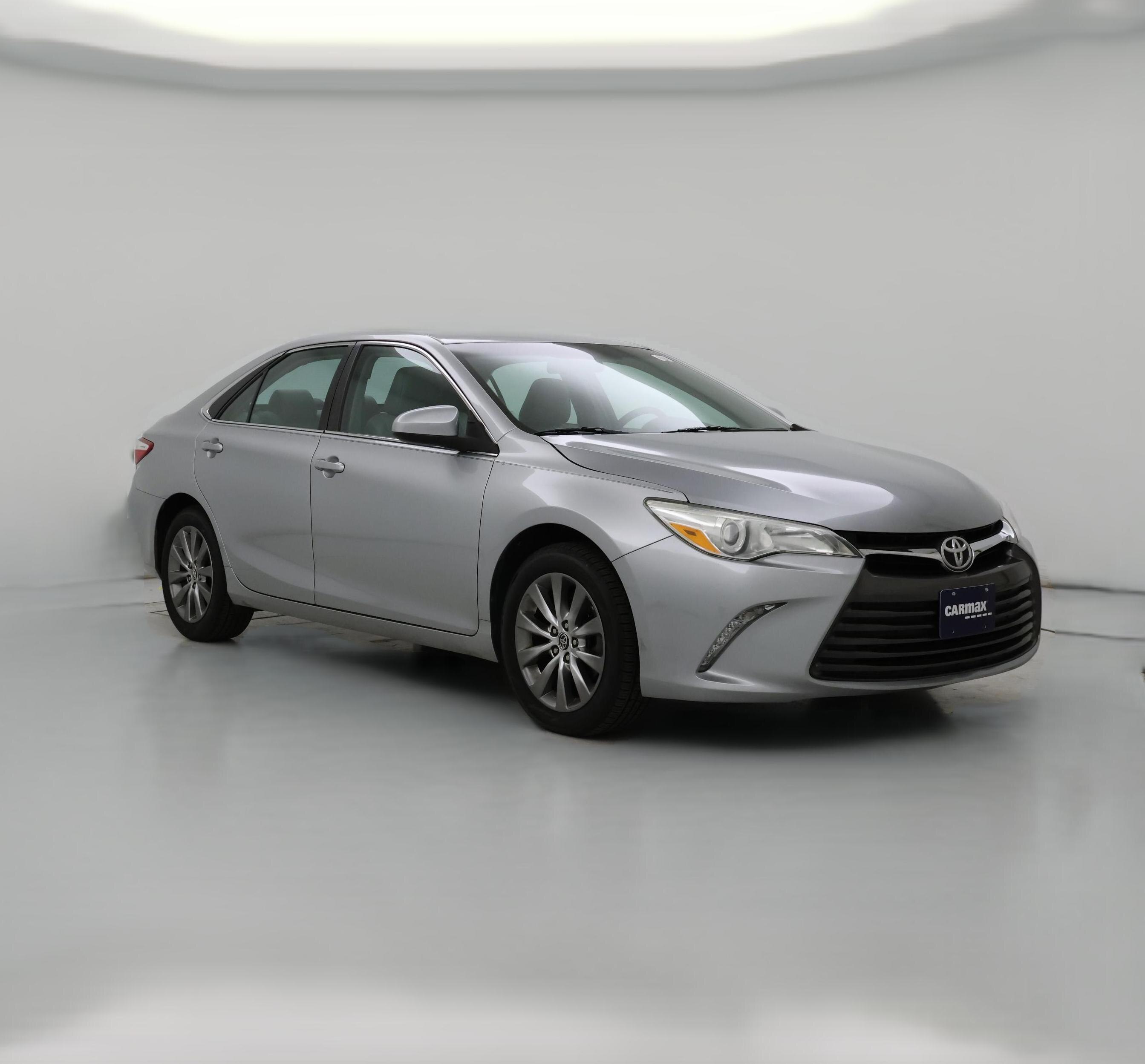 Thumbnail: 2016 Toyota Camry - 1