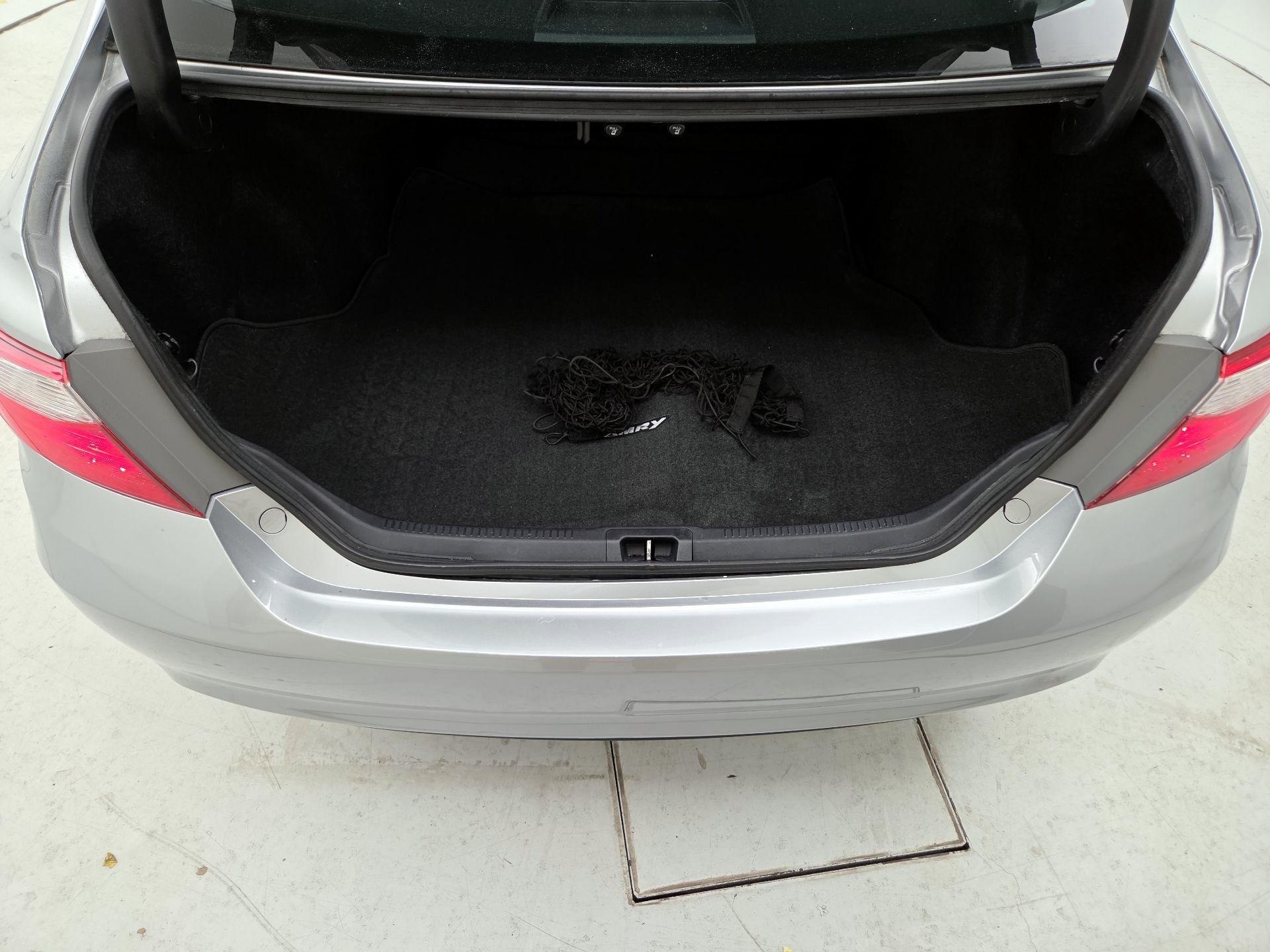 Thumbnail: 2016 Toyota Camry - 20