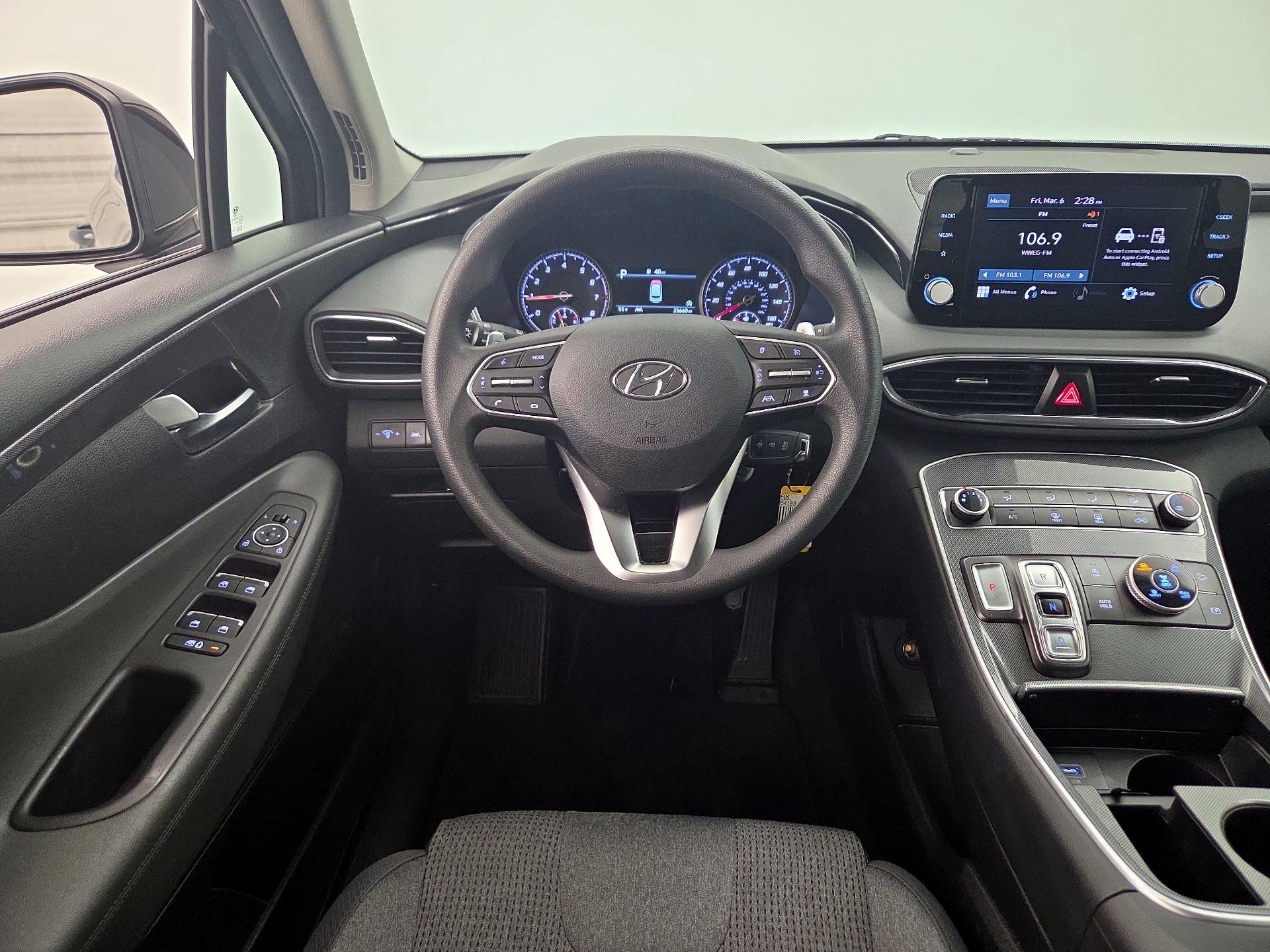 Thumbnail: 2023 Hyundai Santa Fe - 10