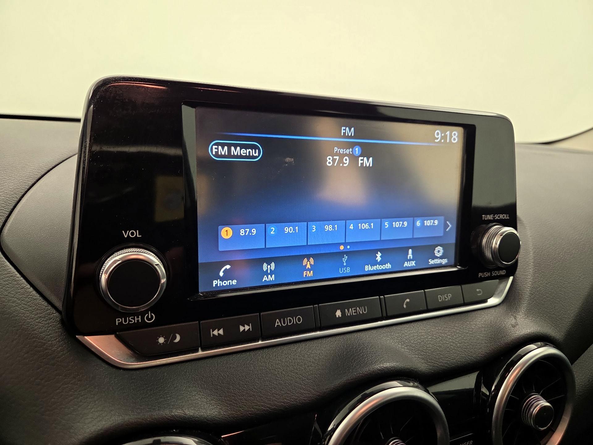 Thumbnail: 2022 Nissan Sentra - 15