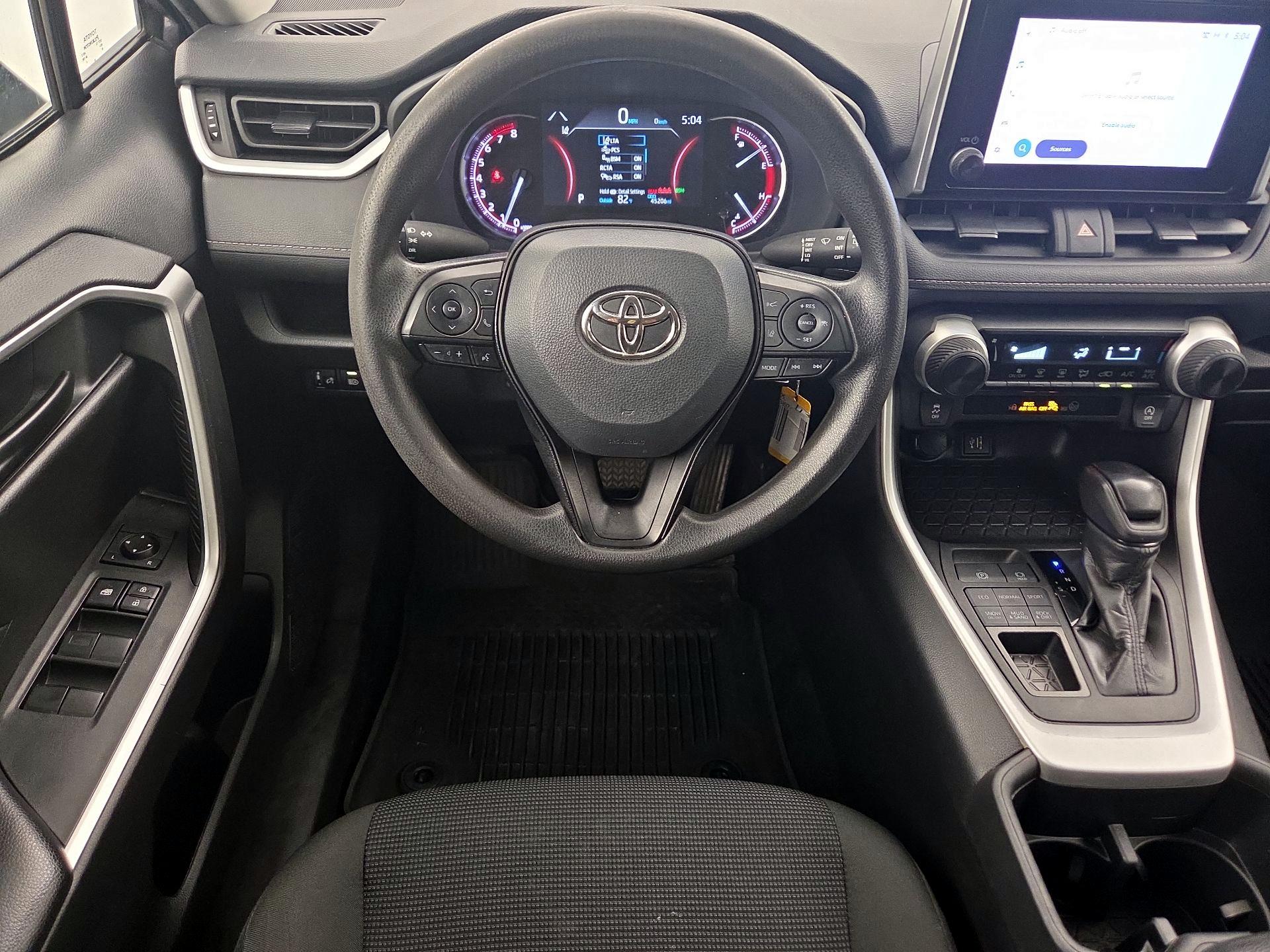 Thumbnail: 2024 Toyota RAV4 - 10