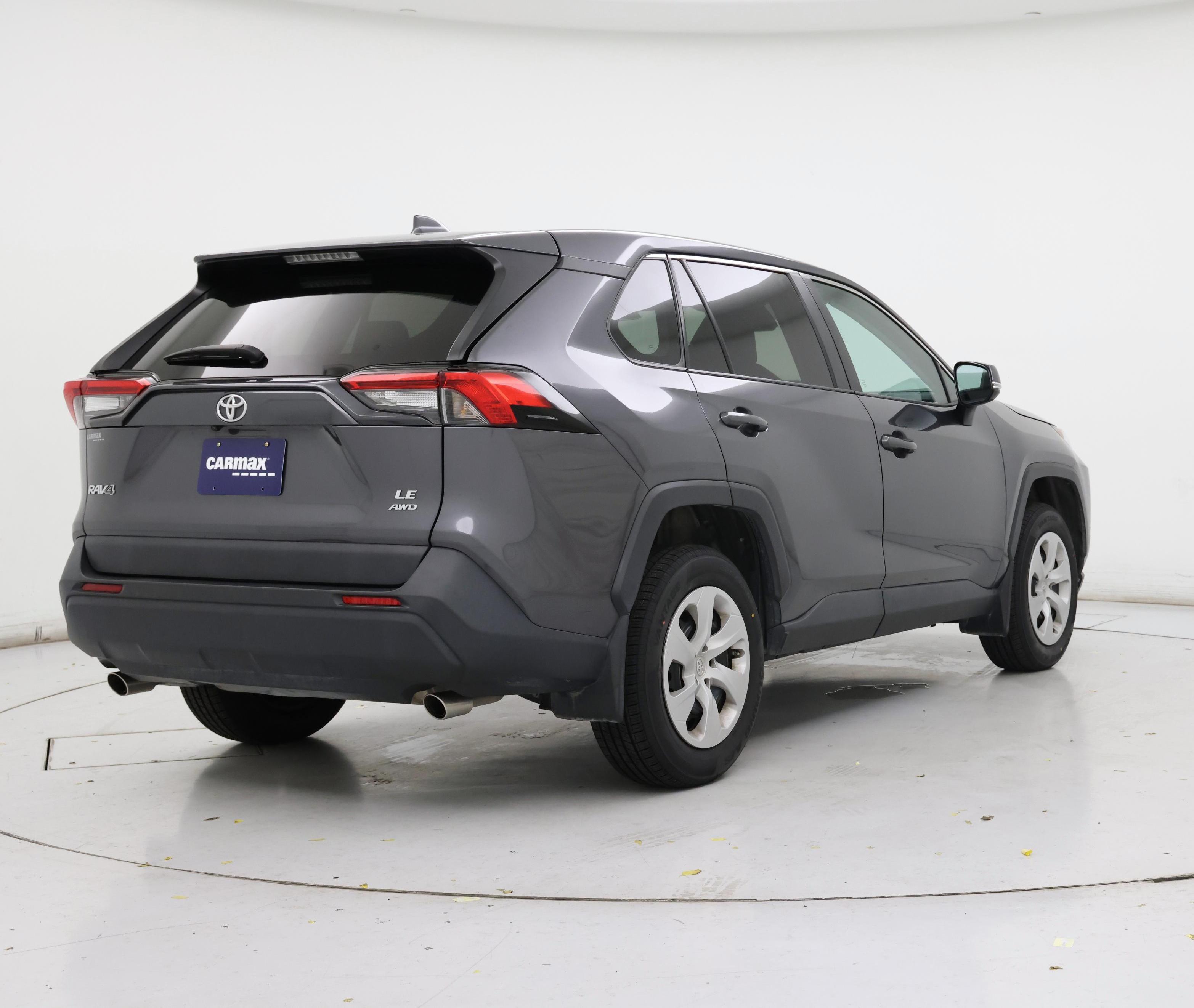 Thumbnail: 2024 Toyota RAV4 - 8