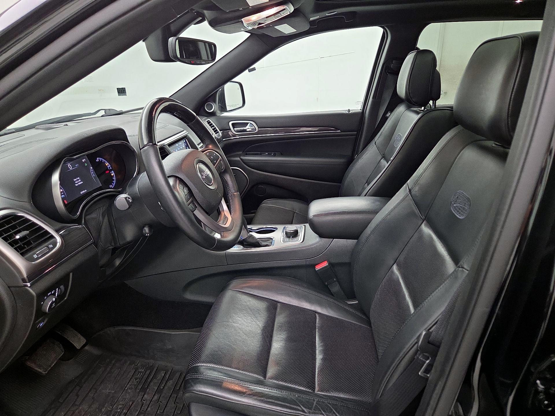 Thumbnail: 2018 Jeep Grand Cherokee - 9